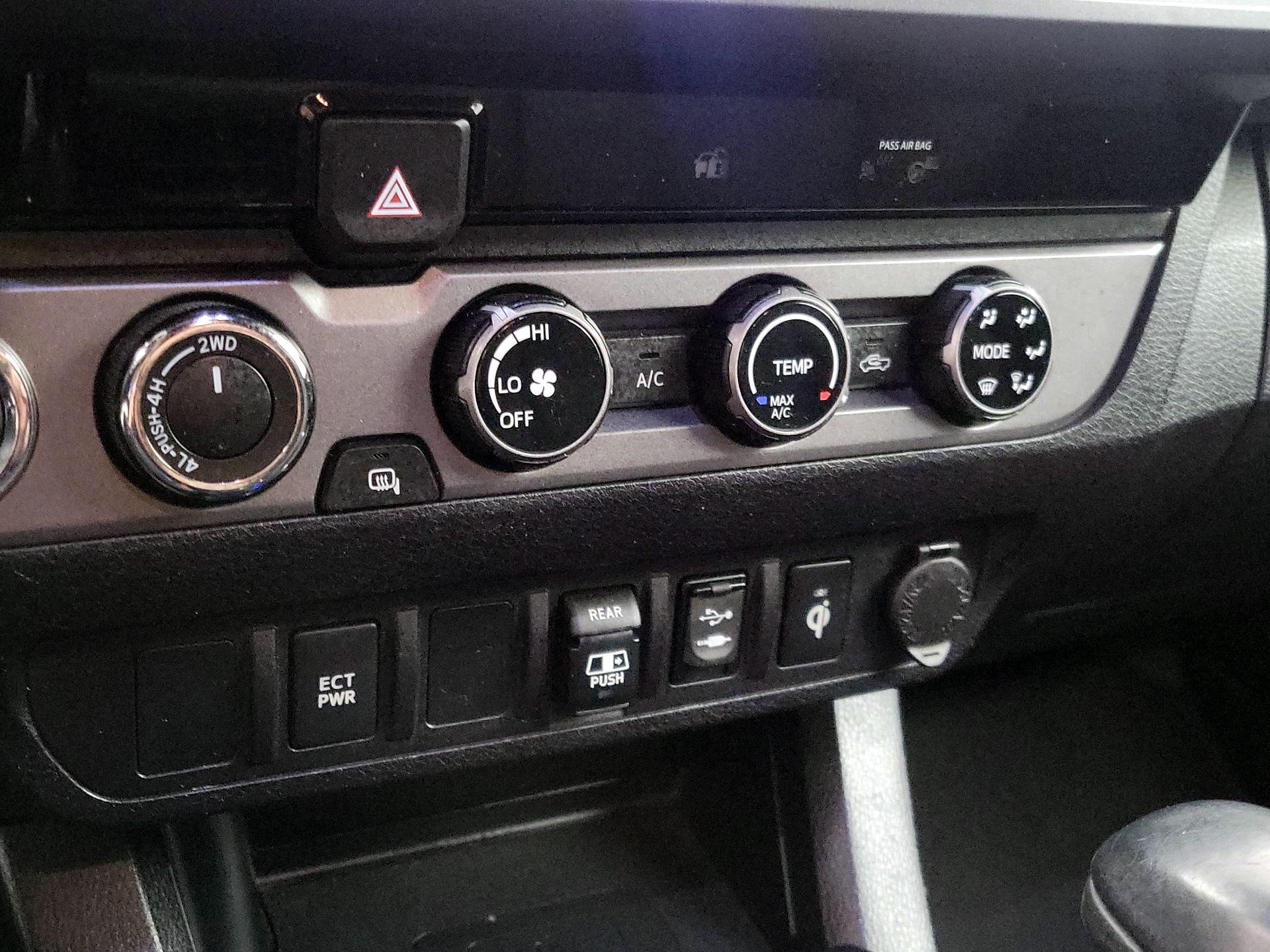 Thumbnail: 2018 Toyota Tacoma - 16