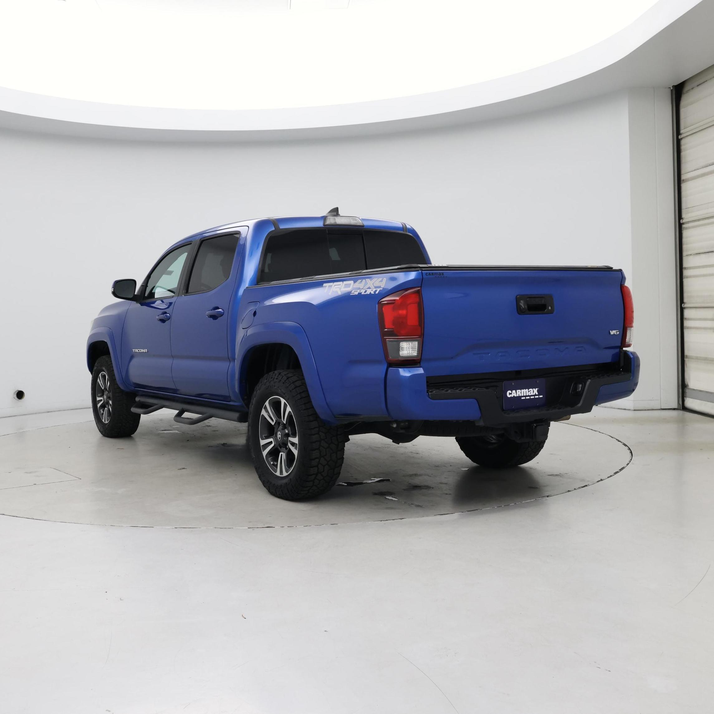 Thumbnail: 2018 Toyota Tacoma - 2