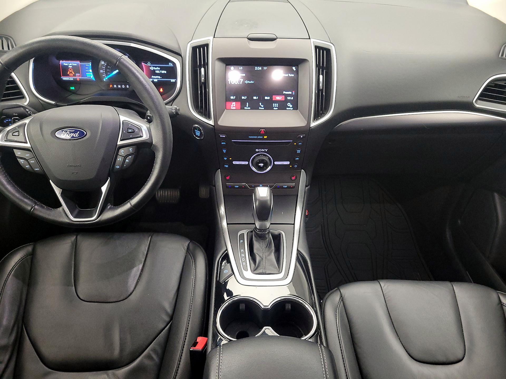 Thumbnail: 2016 Ford Edge - 9
