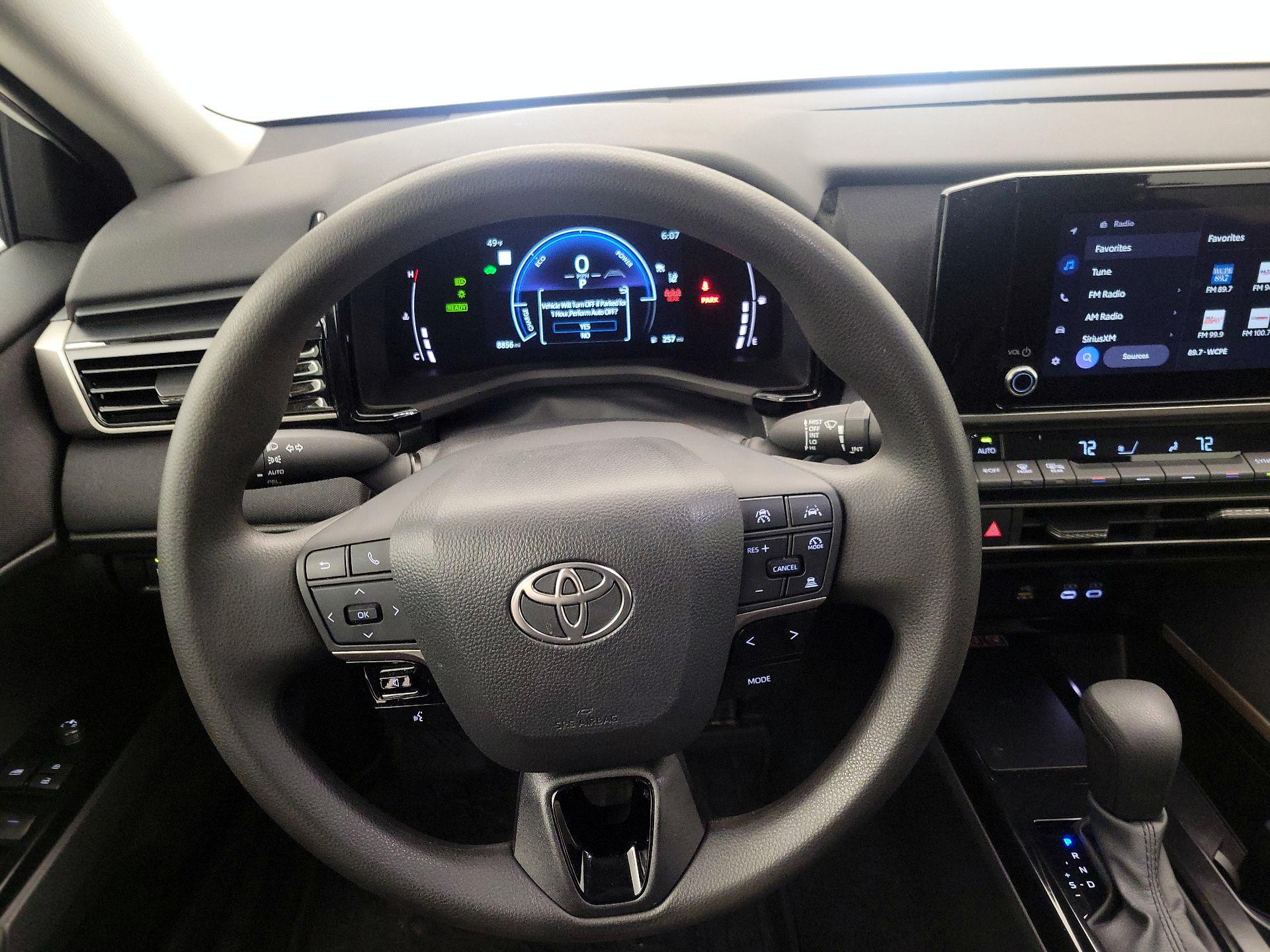 Thumbnail: 2025 Toyota Camry - 10