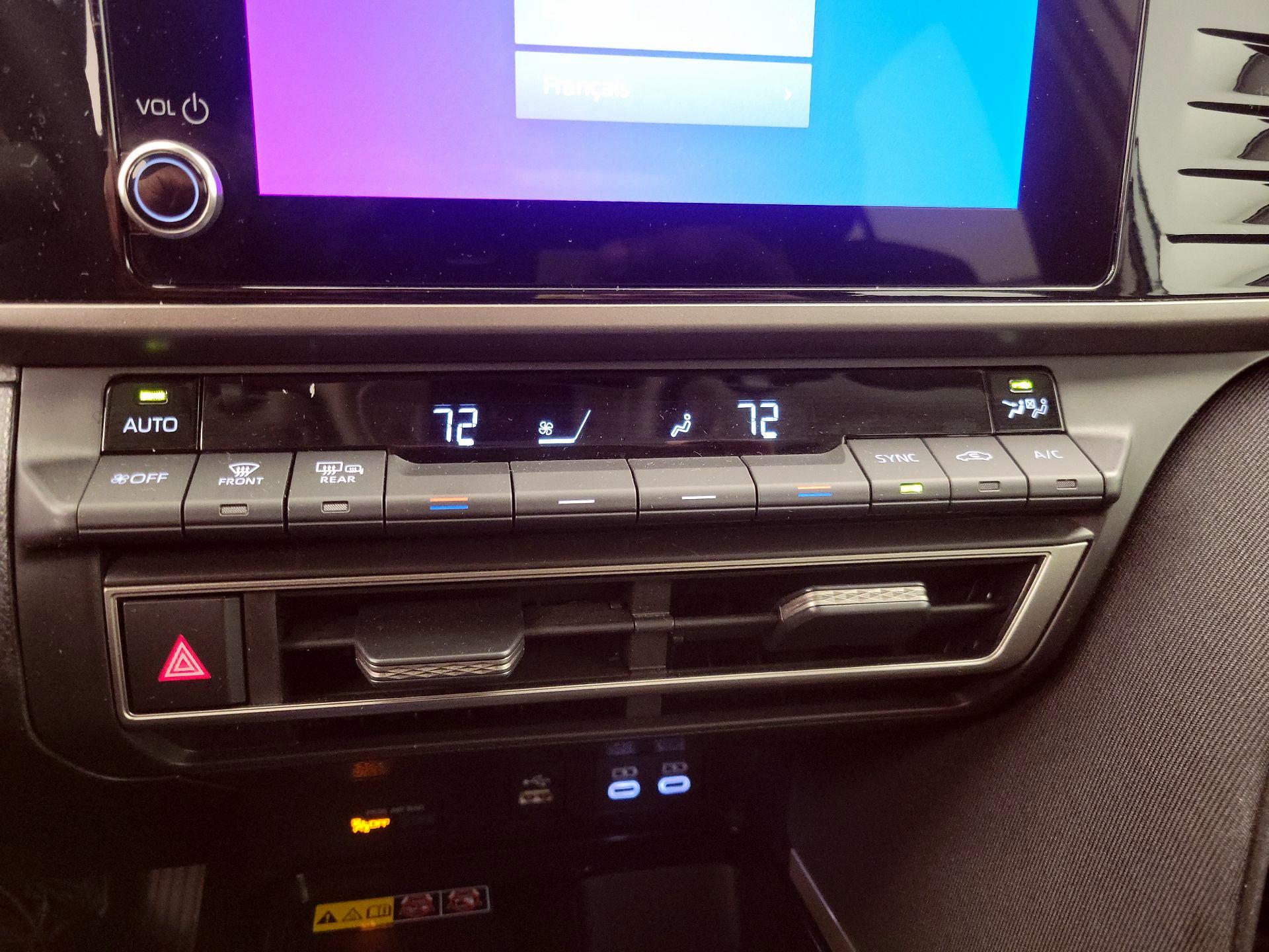 Thumbnail: 2025 Toyota Camry - 16