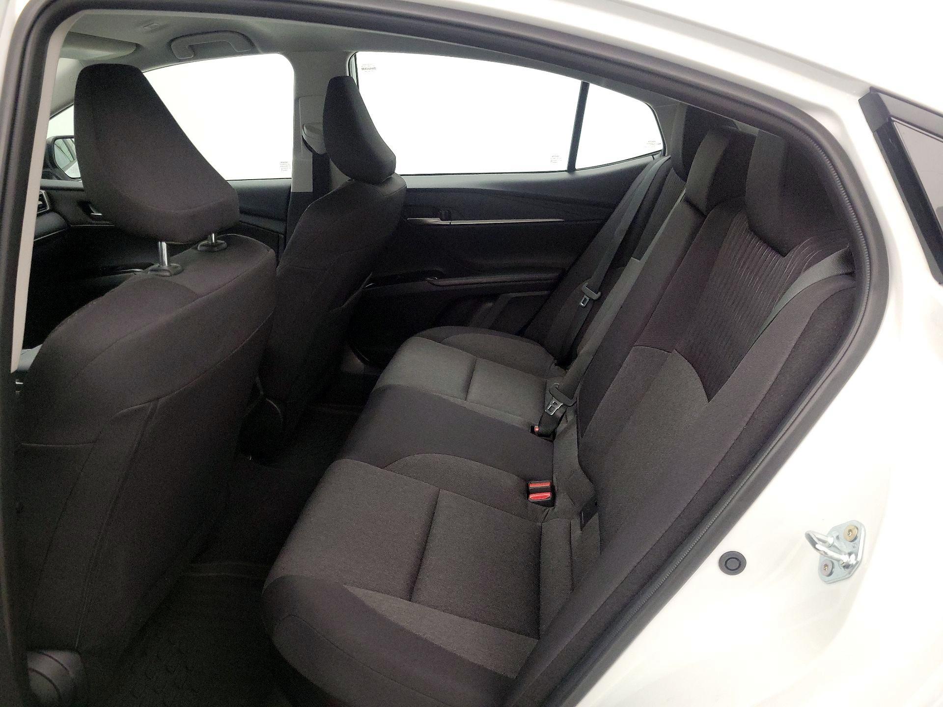 Thumbnail: 2025 Toyota Camry - 19