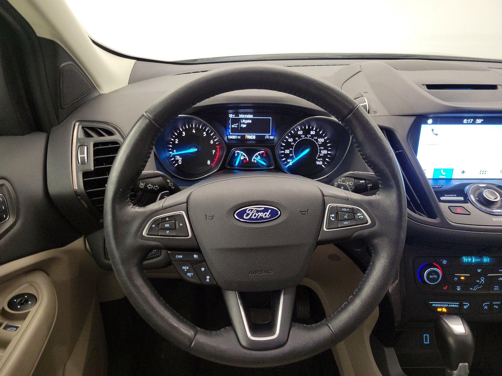 Thumbnail: 2018 Ford Escape - 10