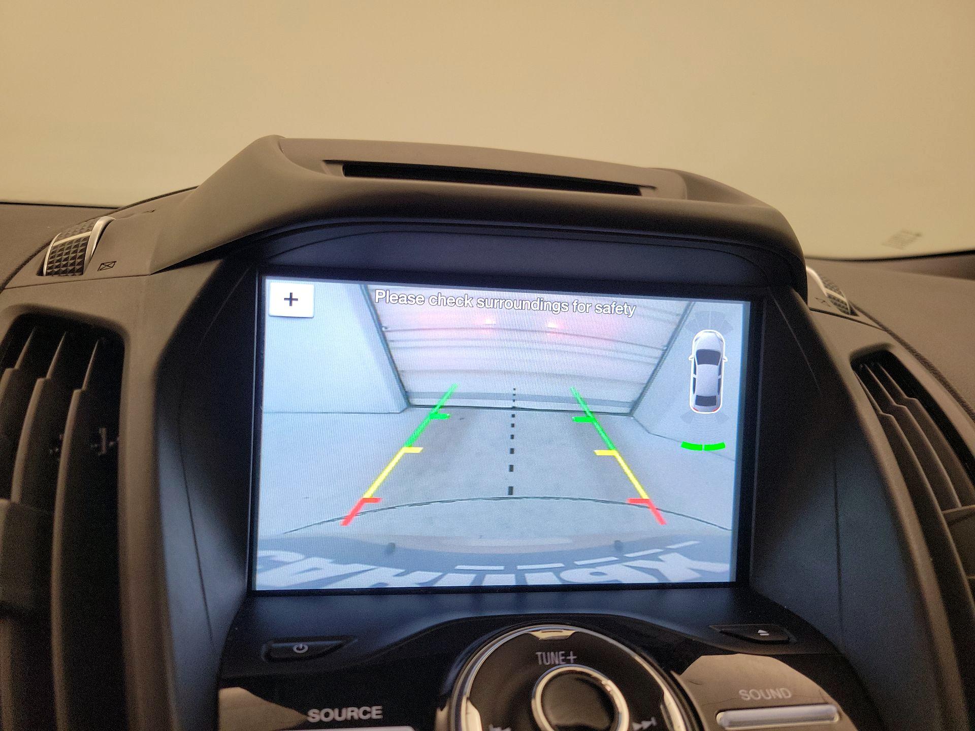 Thumbnail: 2018 Ford Escape - 14