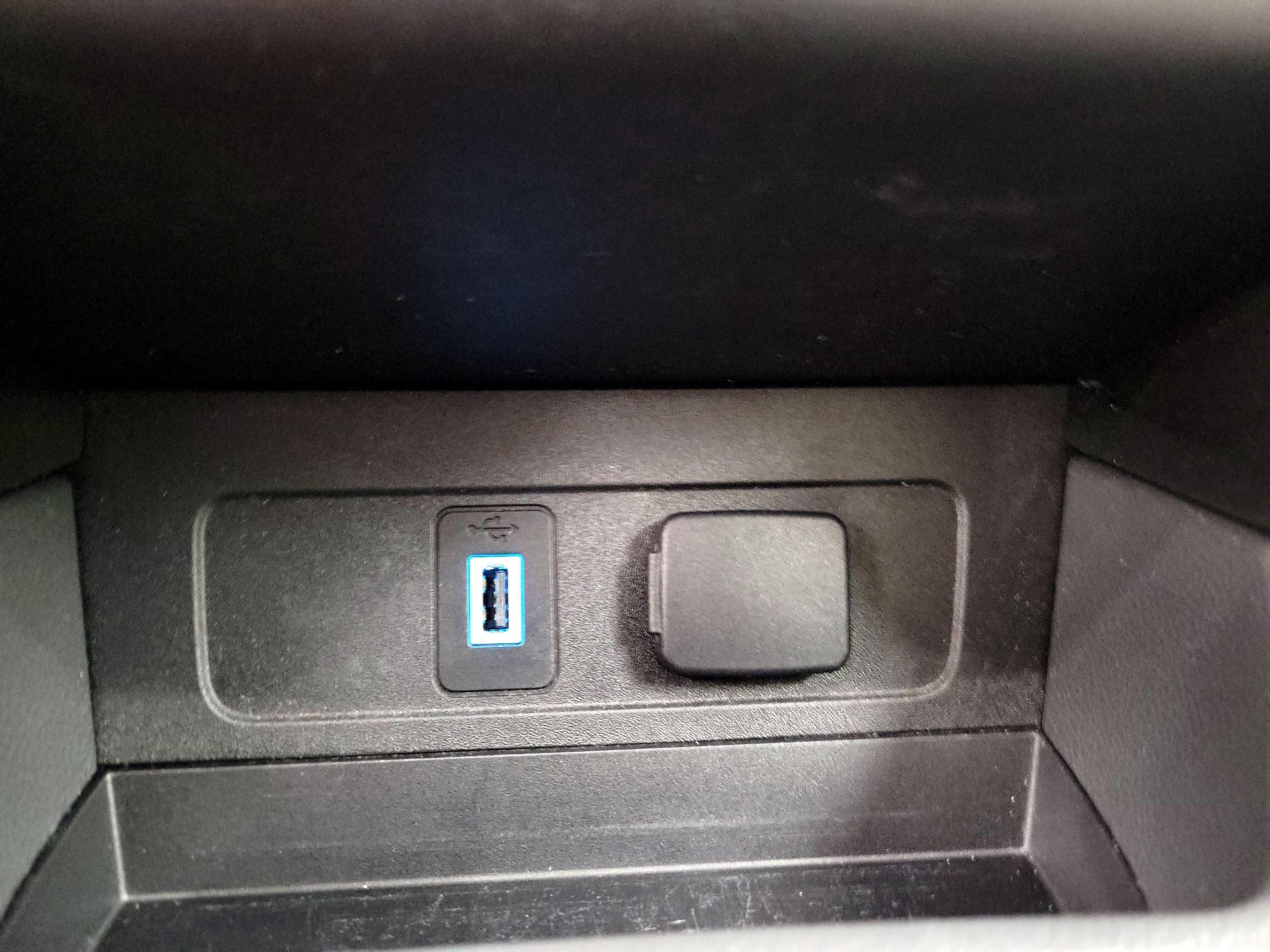 Thumbnail: 2018 Ford Escape - 18