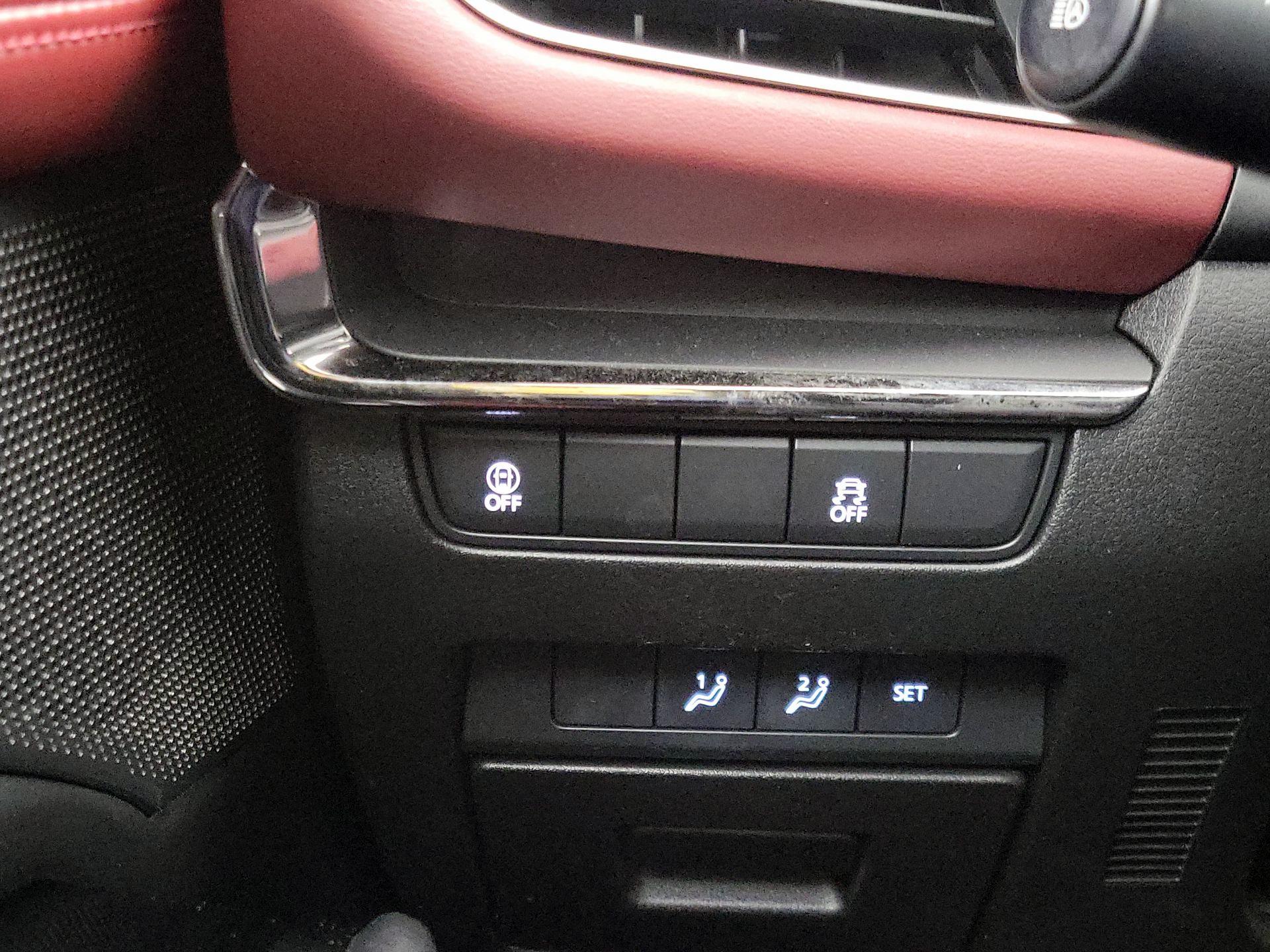 Thumbnail: 2022 Mazda Mazda3 - 13