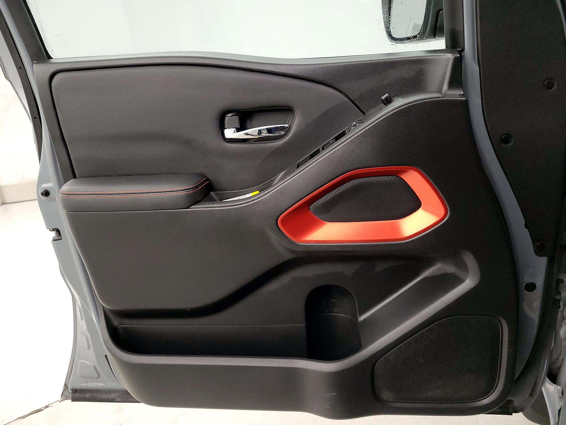 Thumbnail: 2022 Nissan Frontier - 12