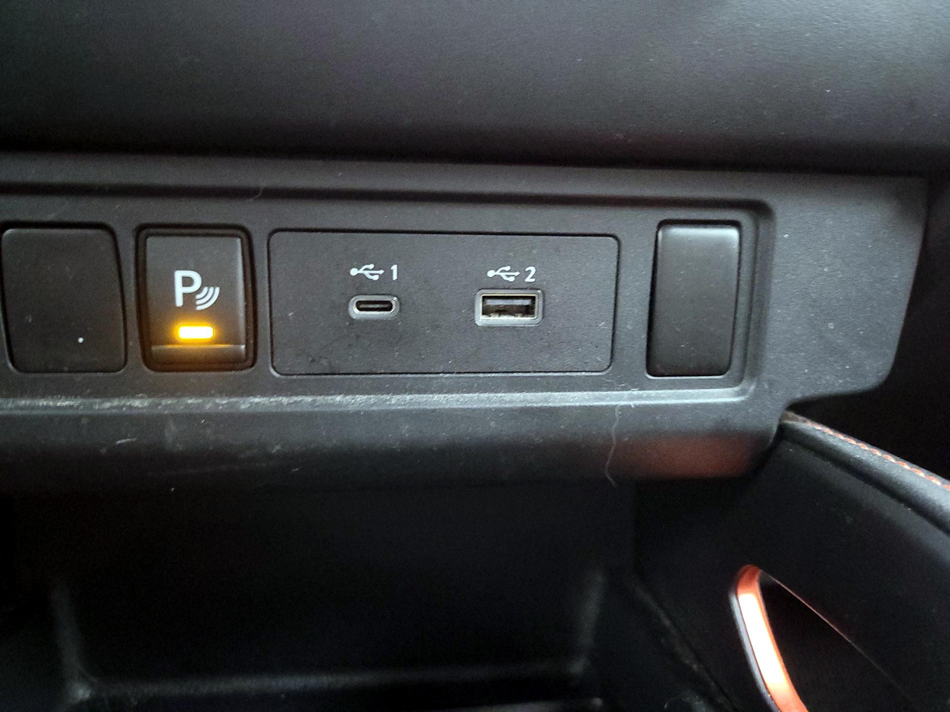 Thumbnail: 2022 Nissan Frontier - 18