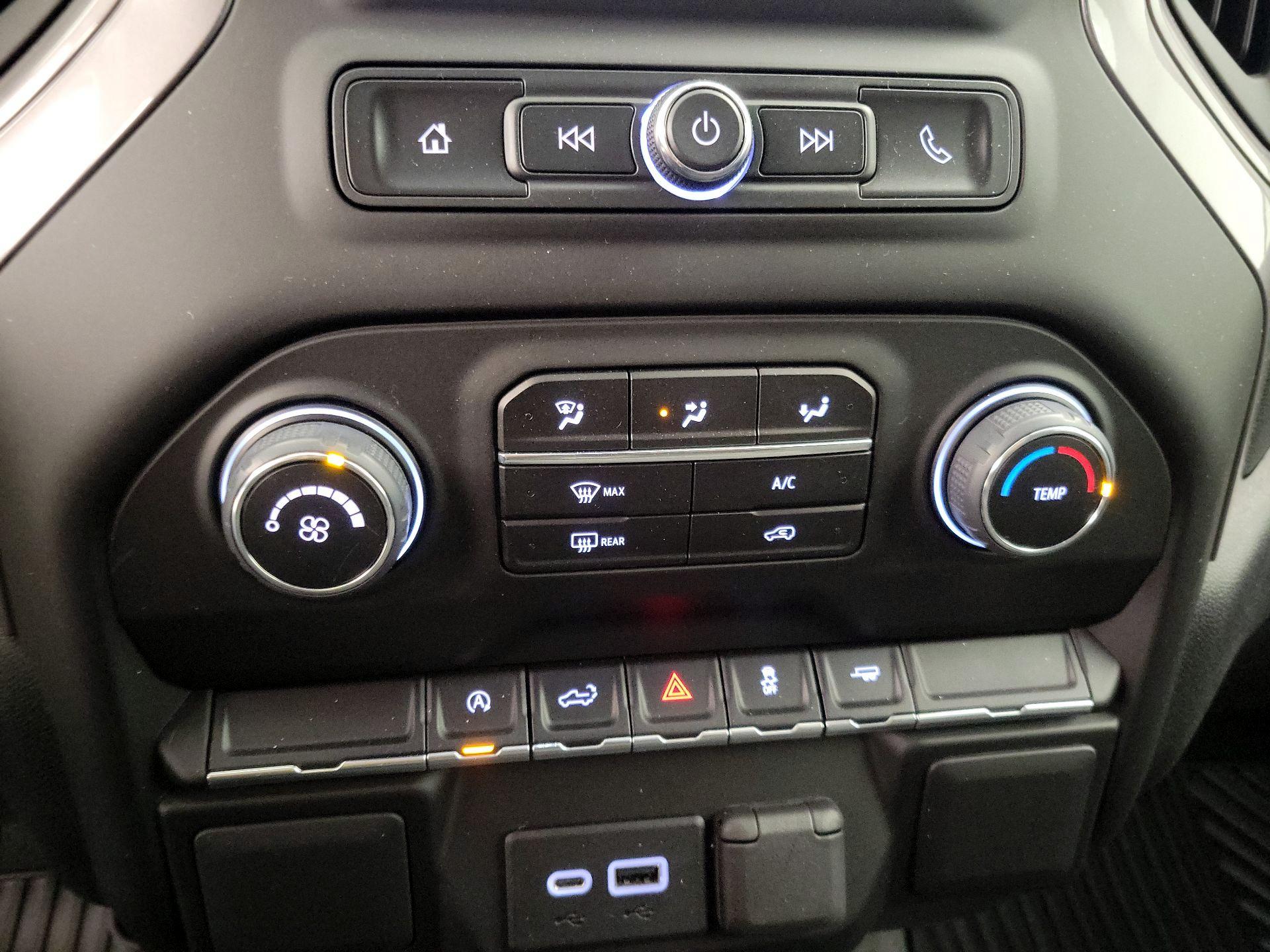 Thumbnail: 2022 Chevrolet Silverado 1500 - 16