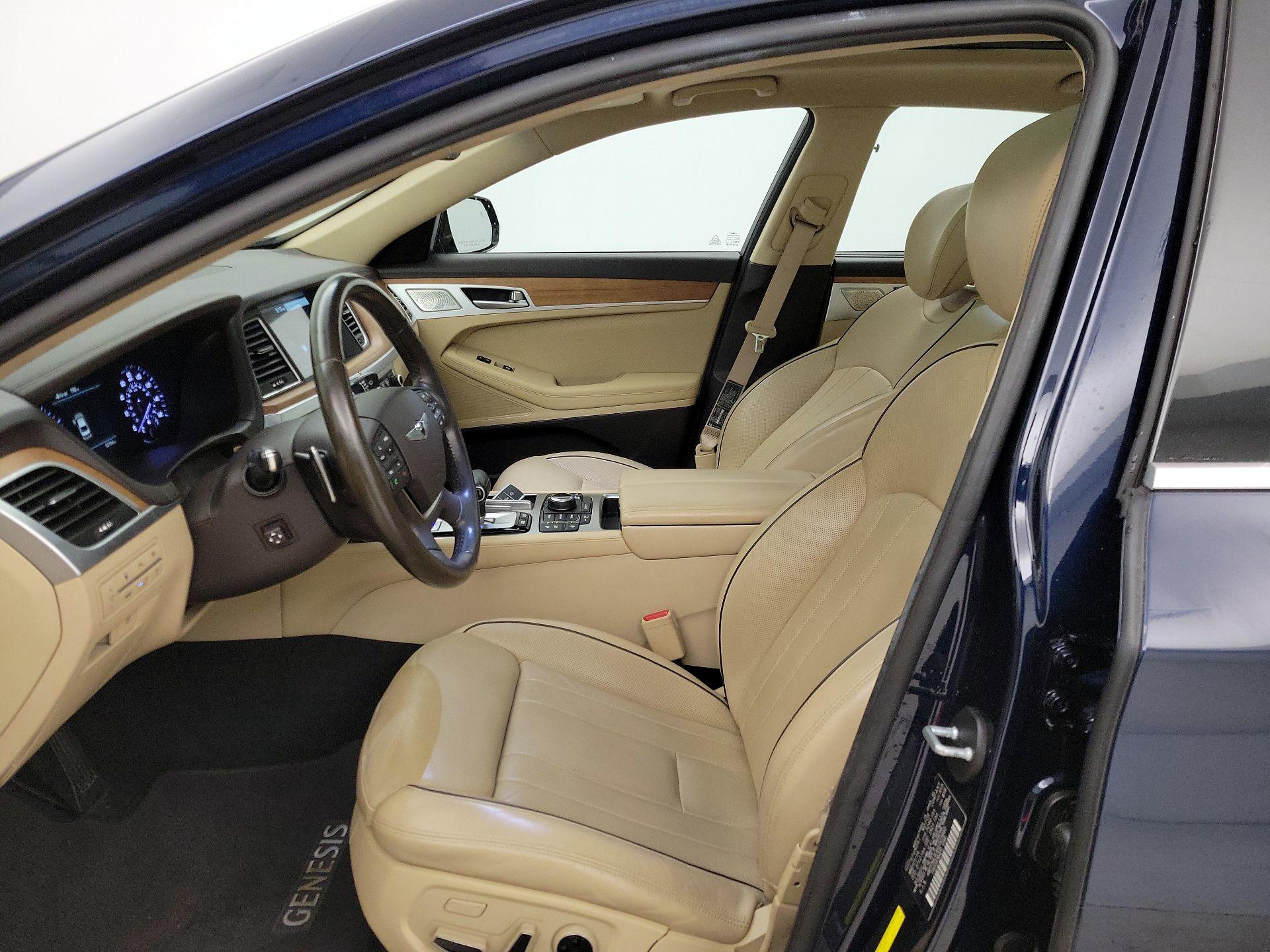 Thumbnail: 2019 Genesis G80 - 11