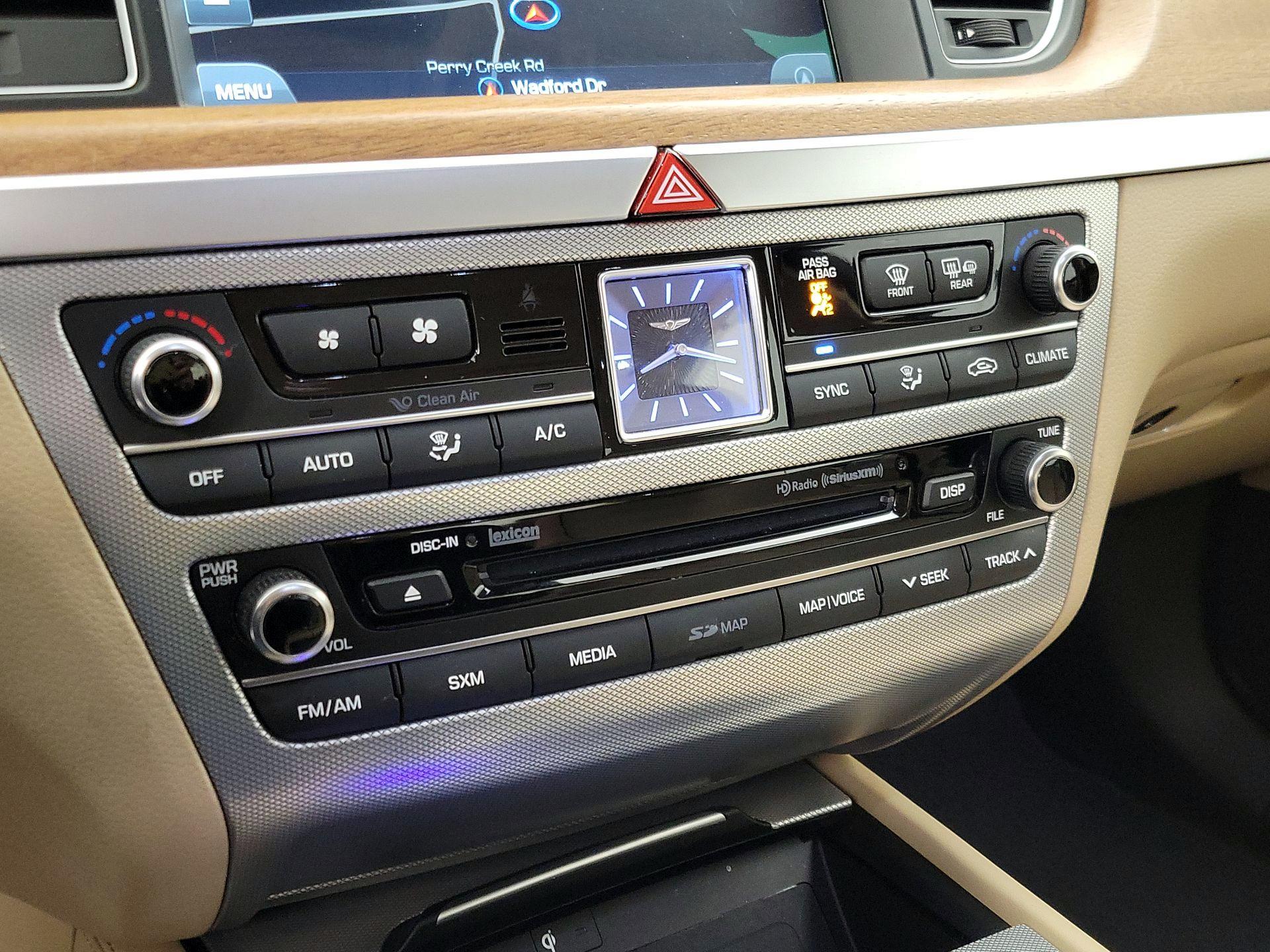 Thumbnail: 2019 Genesis G80 - 16