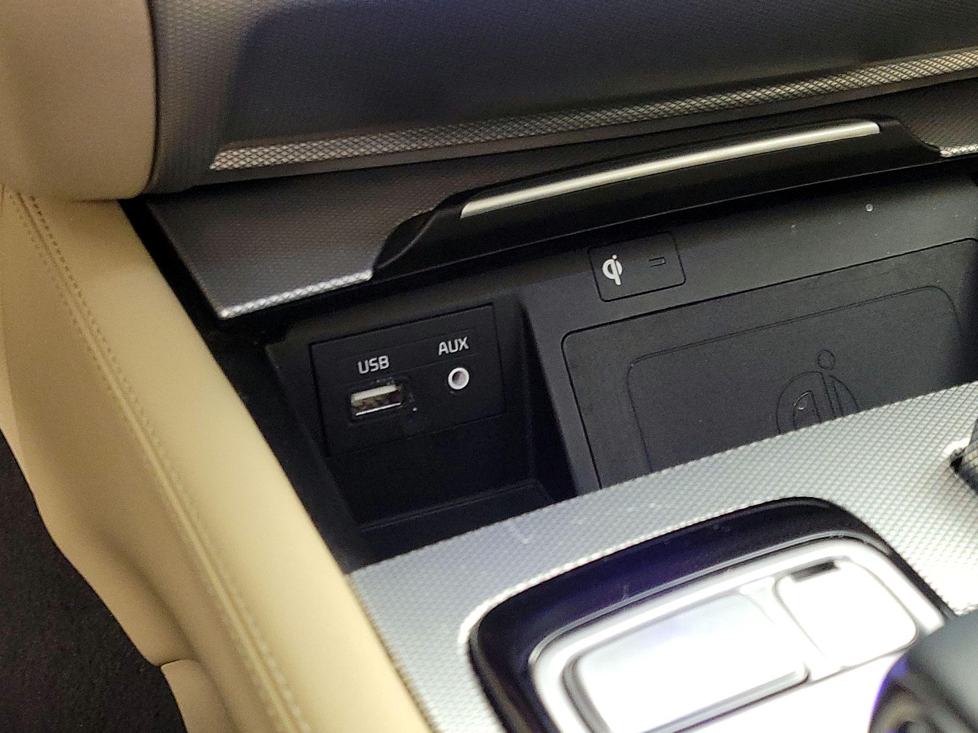 Thumbnail: 2019 Genesis G80 - 18