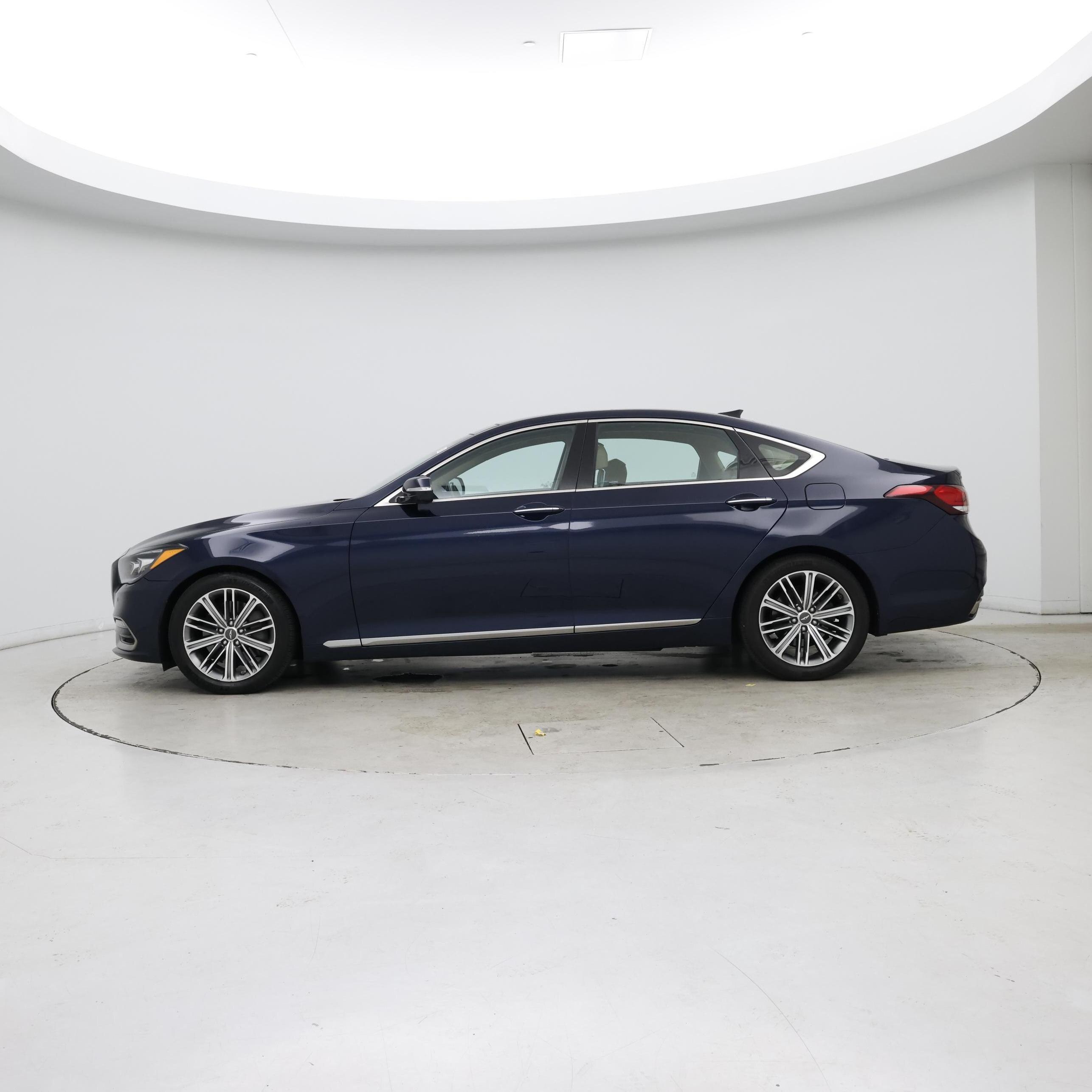 Thumbnail: 2019 Genesis G80 - 3