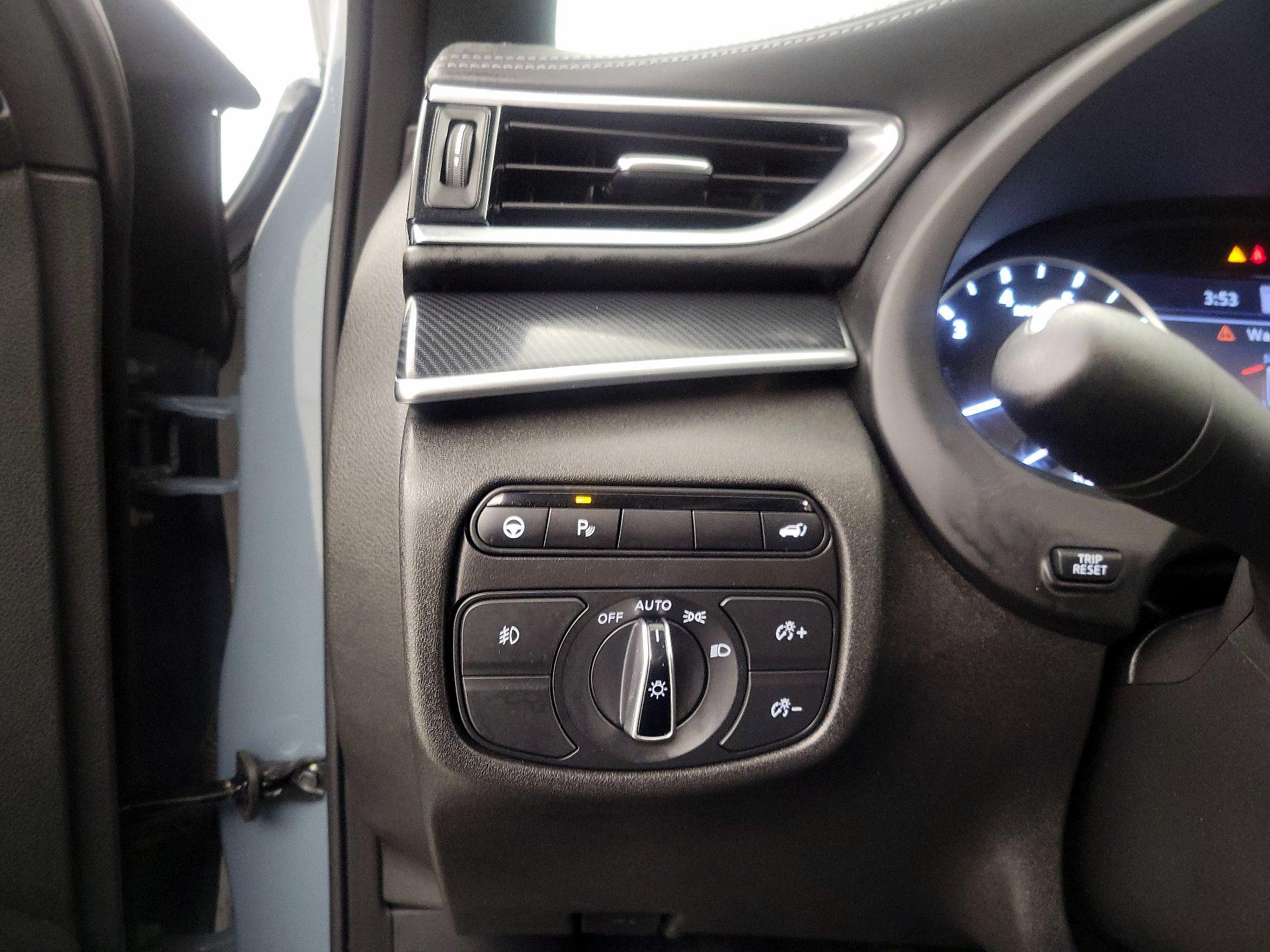 Thumbnail: 2023 INFINITI QX50 - 13