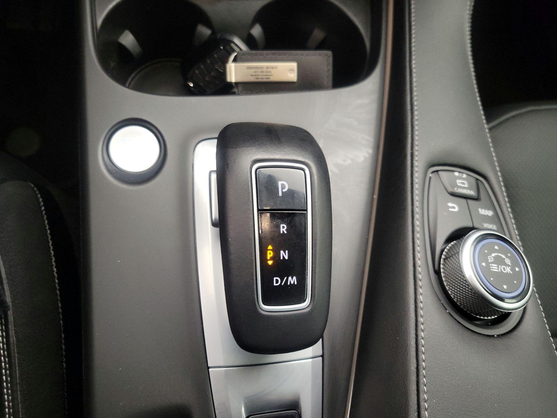 Thumbnail: 2023 INFINITI QX50 - 18