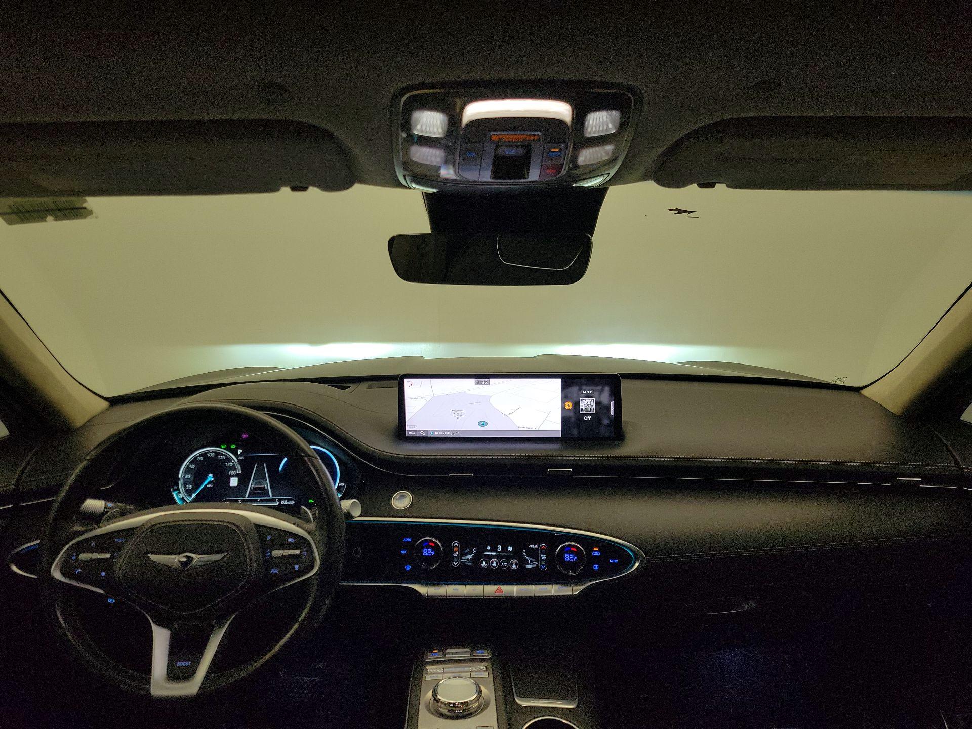 Thumbnail: 2024 Genesis GV70 - 9