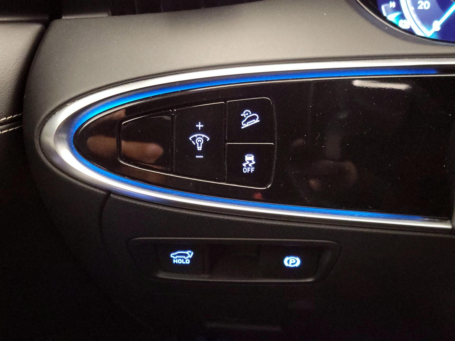 Thumbnail: 2024 Genesis GV70 - 13