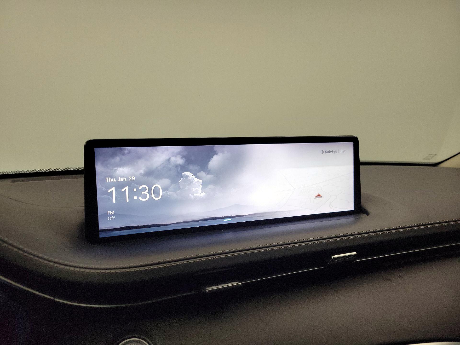 Thumbnail: 2024 Genesis GV70 - 16