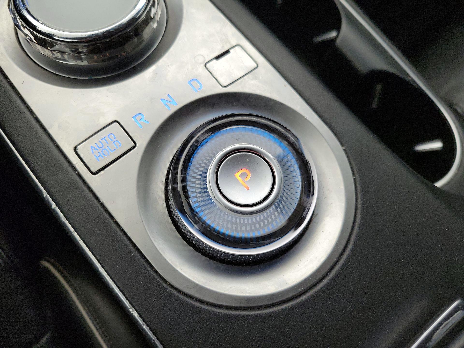 Thumbnail: 2024 Genesis GV70 - 18