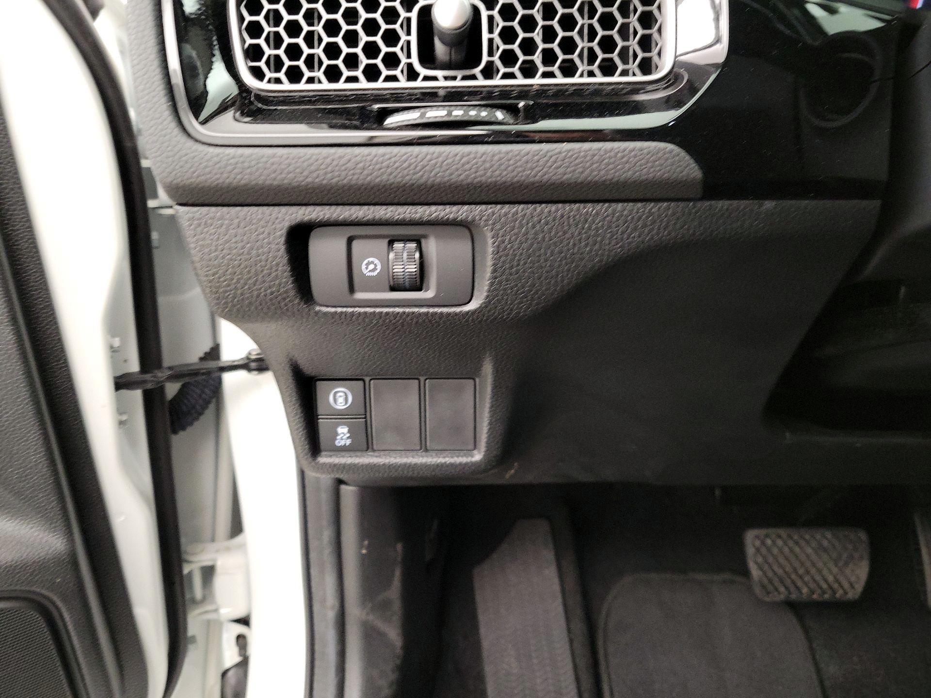 Thumbnail: 2024 Honda Civic - 13