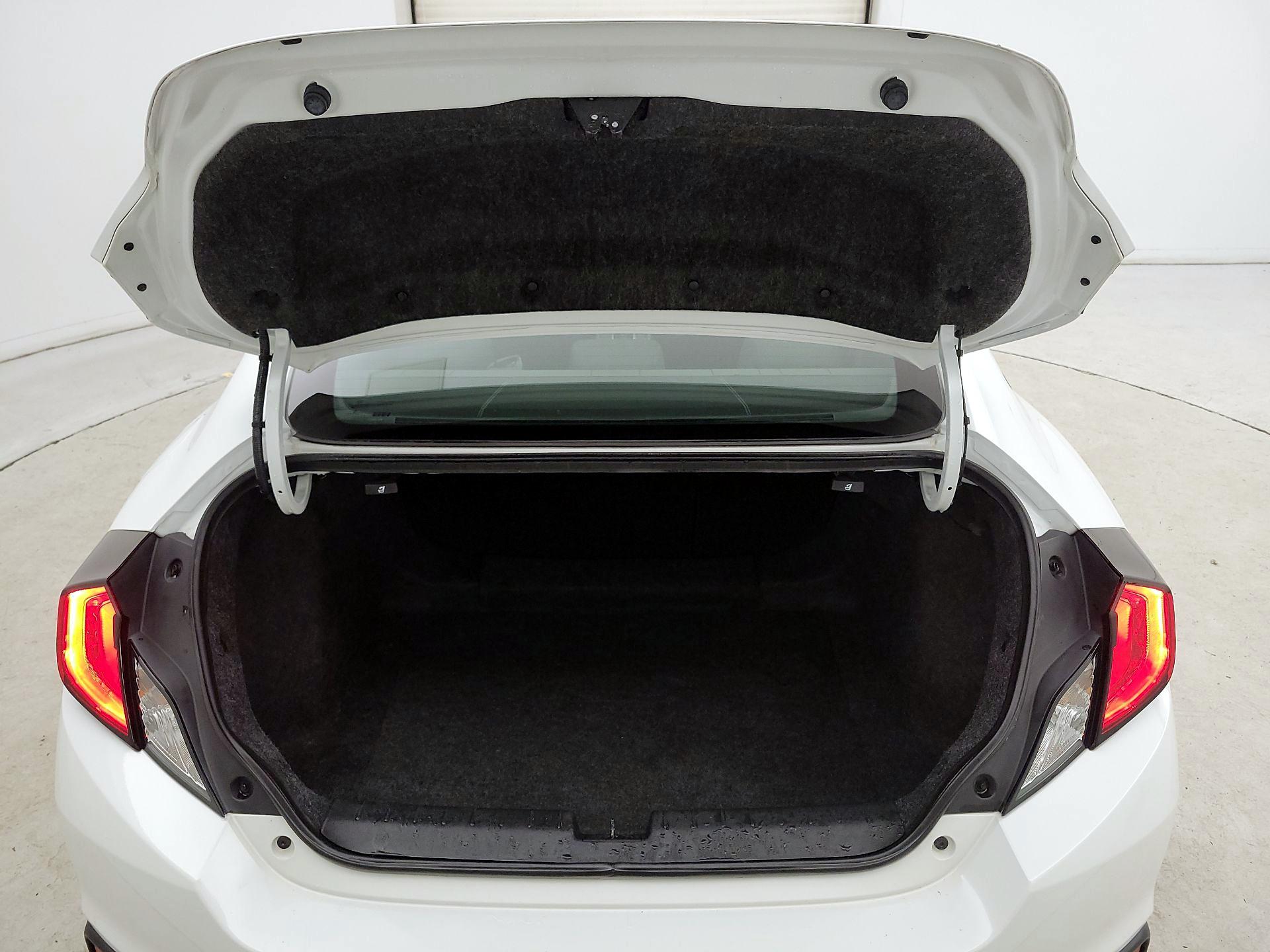 Thumbnail: 2019 Honda Civic - 20