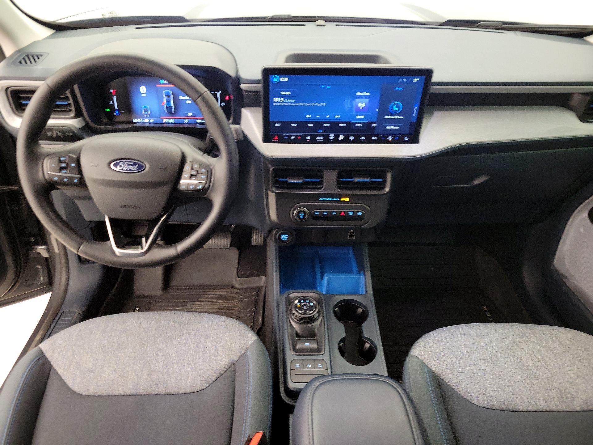 Thumbnail: 2025 Ford Maverick - 9