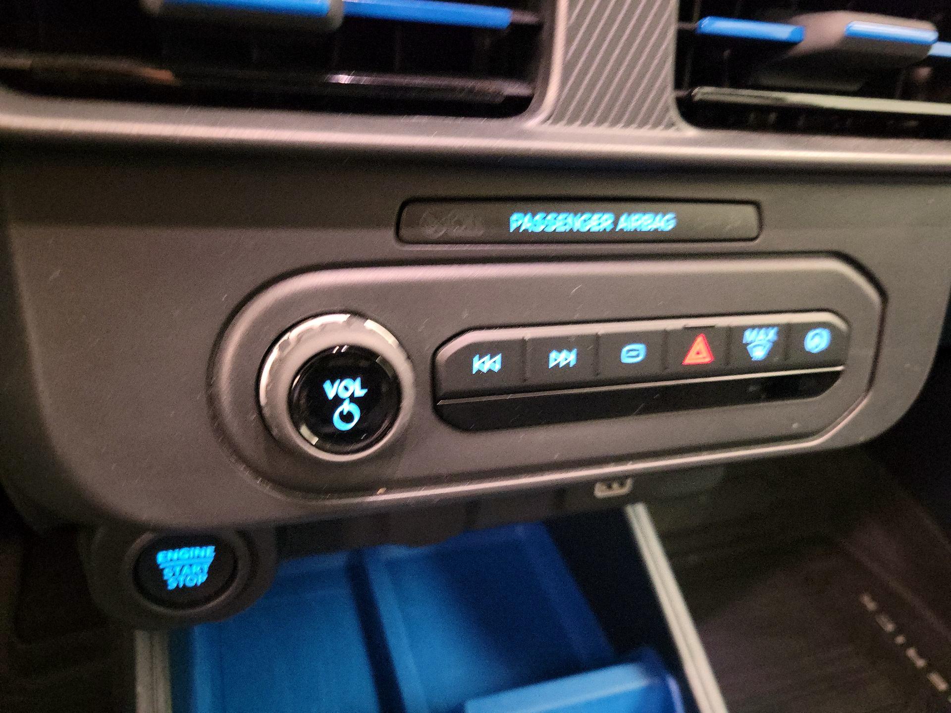 Thumbnail: 2025 Ford Maverick - 16