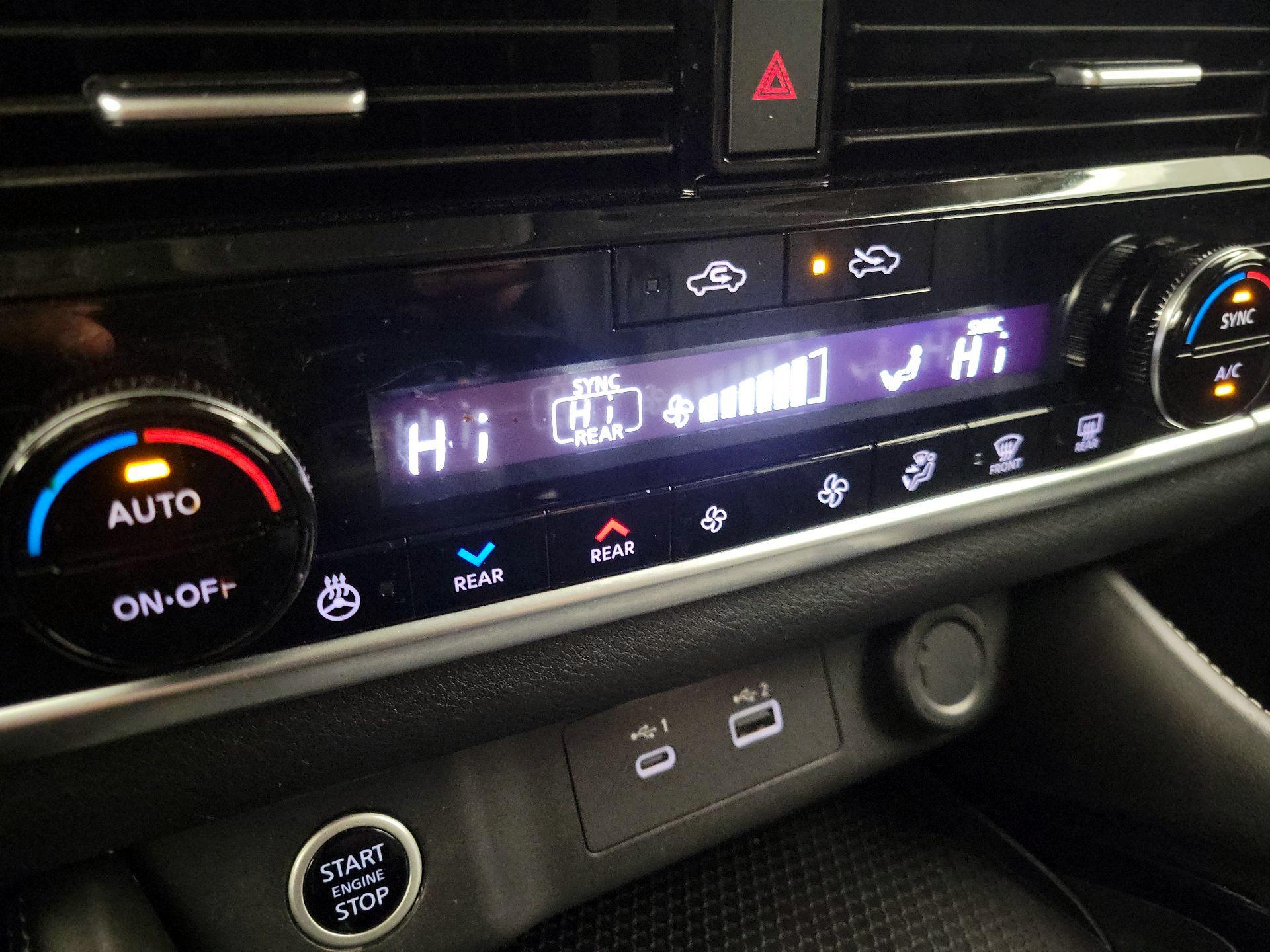 Thumbnail: 2021 Nissan Rogue - 17