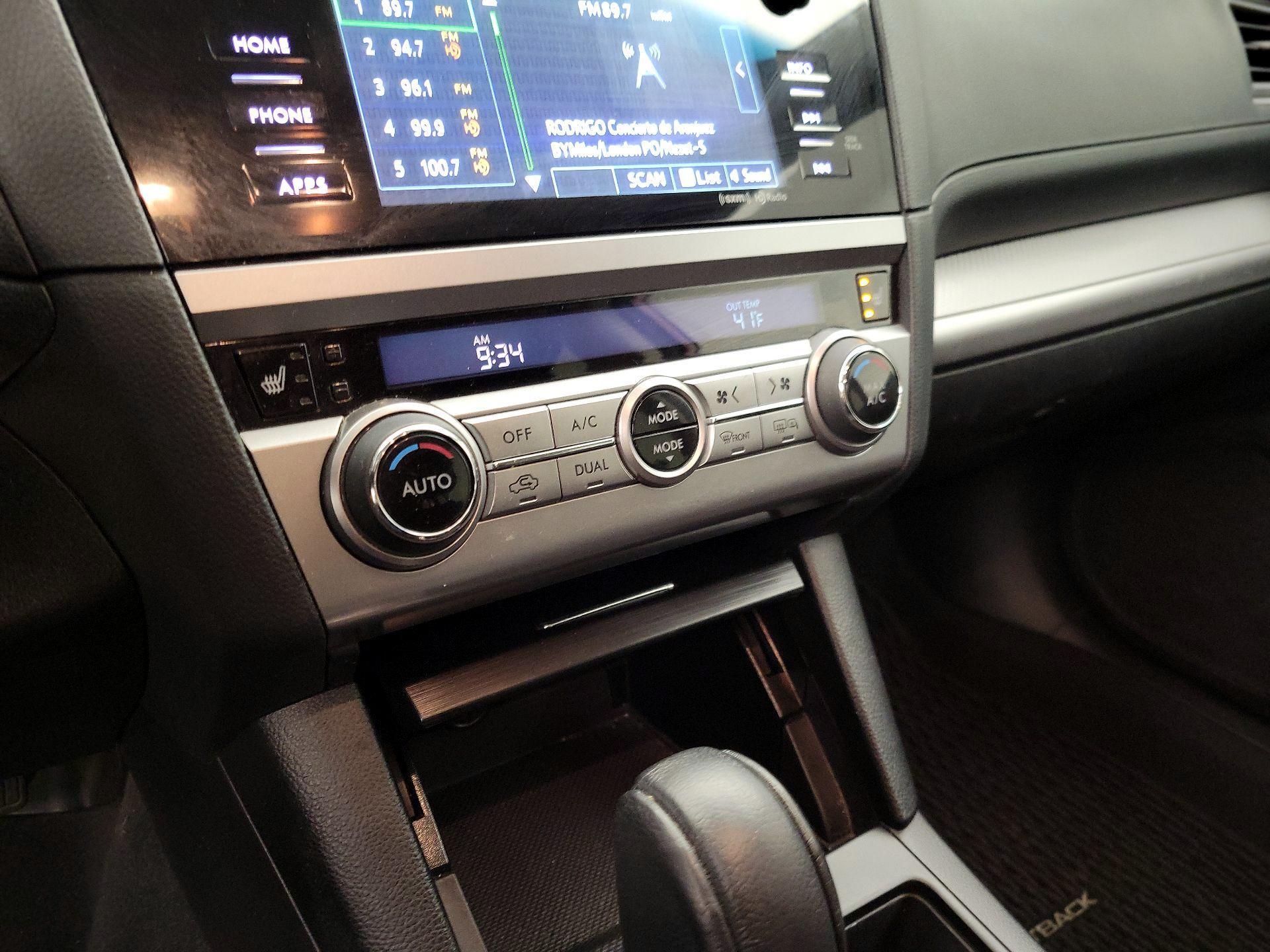 Thumbnail: 2016 Subaru Outback - 16