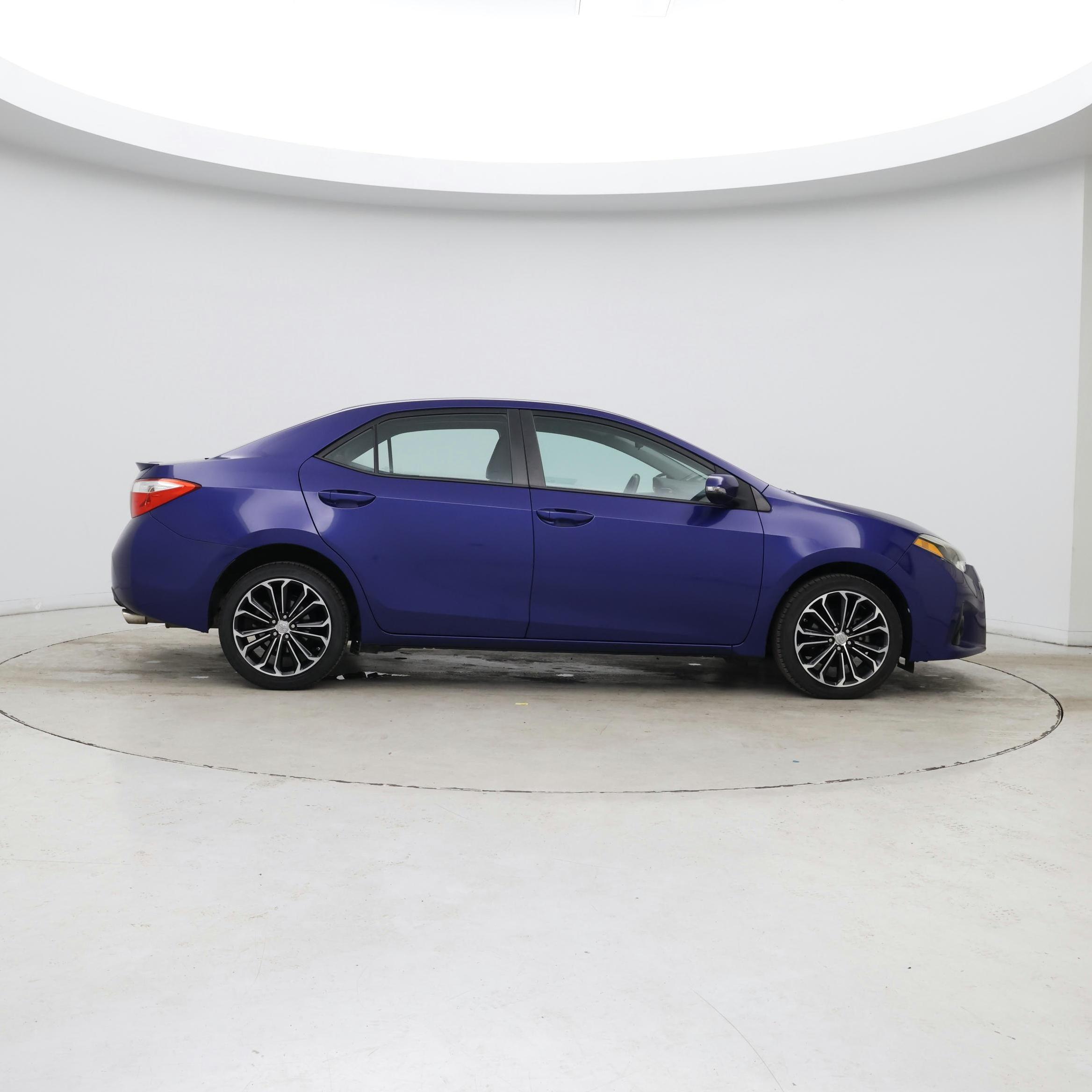 Thumbnail: 2014 Toyota Corolla - 7
