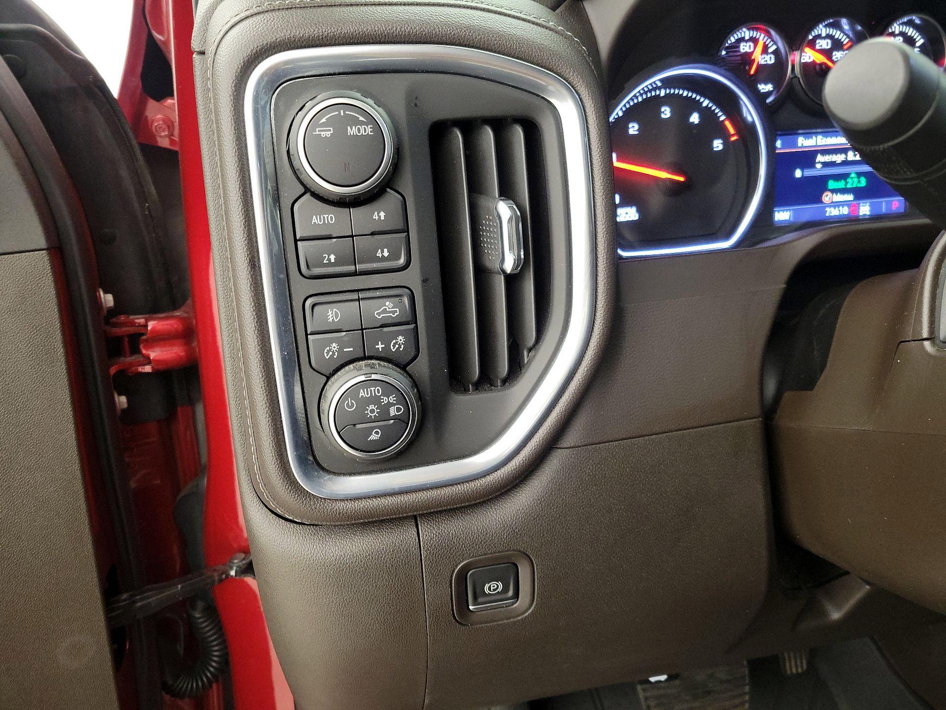 Thumbnail: 2022 Chevrolet Silverado 3500 - 13