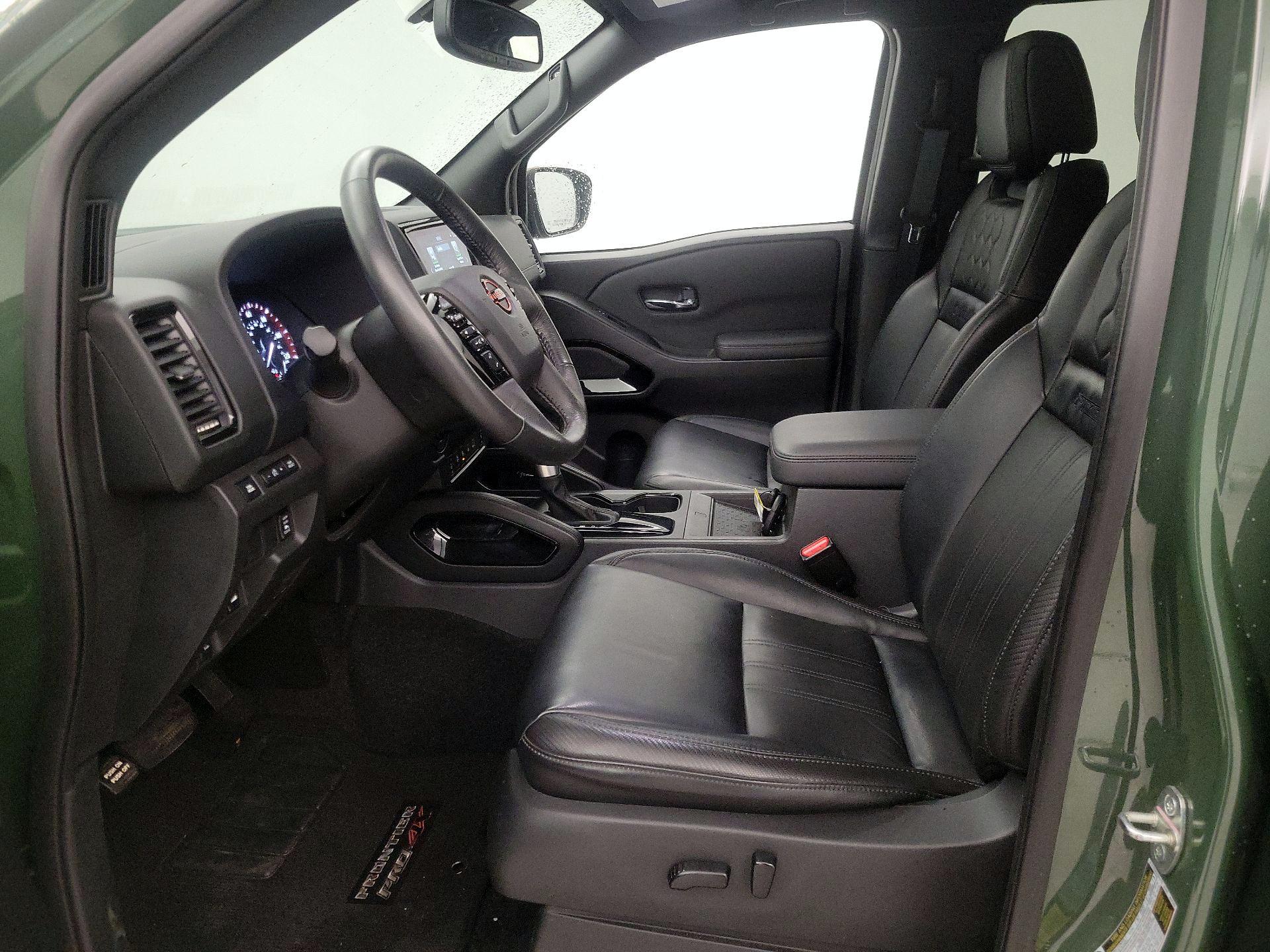 Thumbnail: 2022 Nissan Frontier - 11