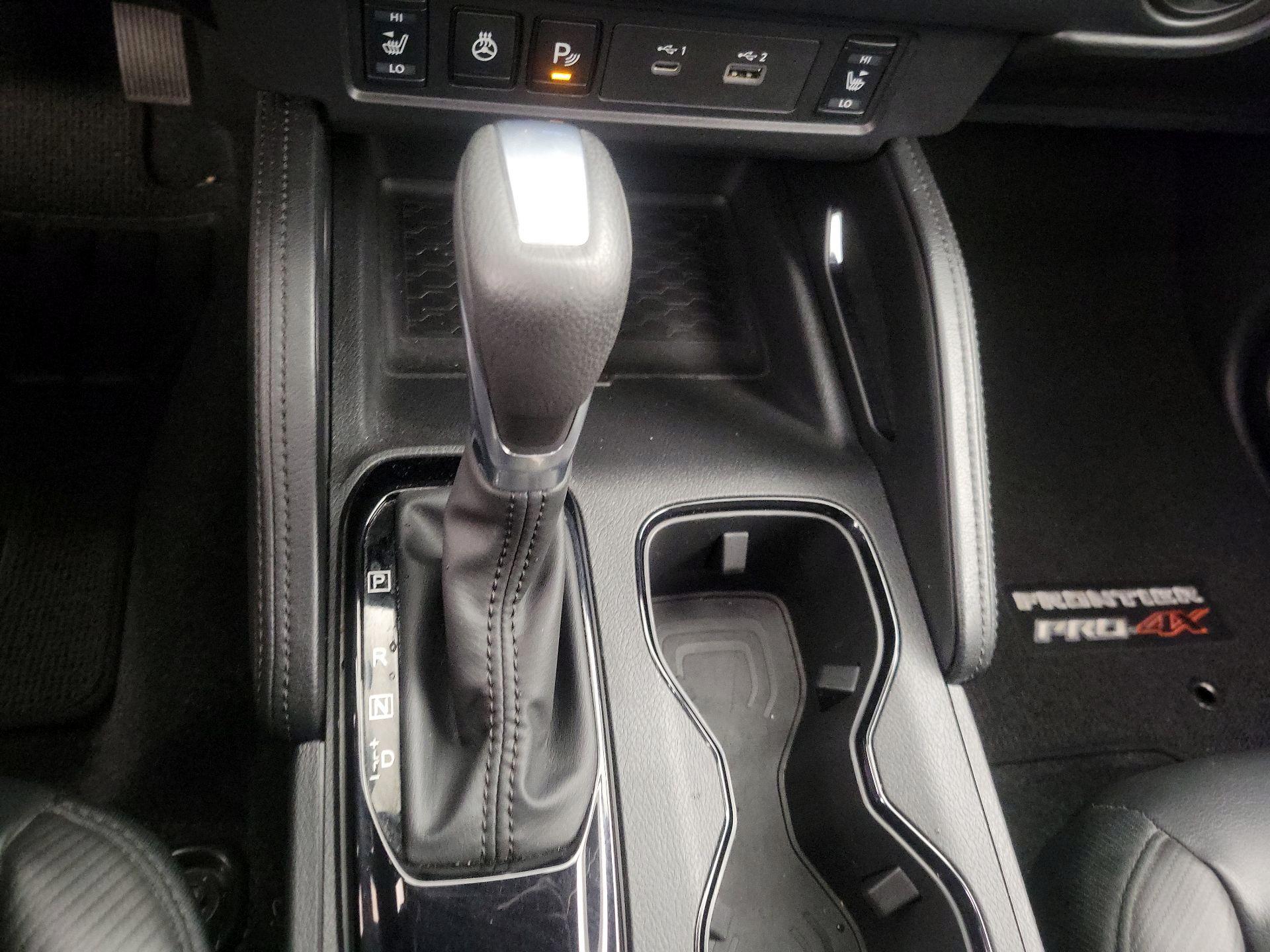 Thumbnail: 2022 Nissan Frontier - 17