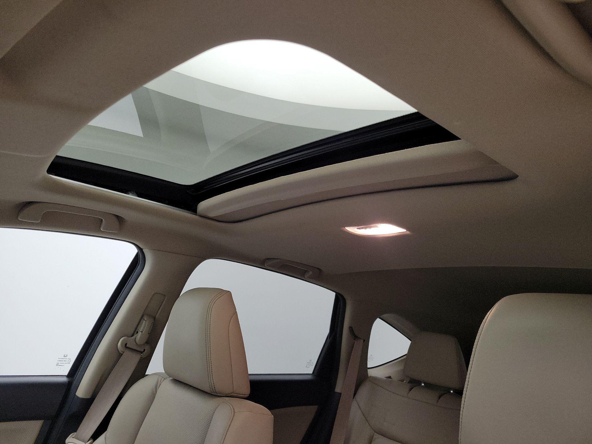 Thumbnail: 2016 Honda CR-V - 19