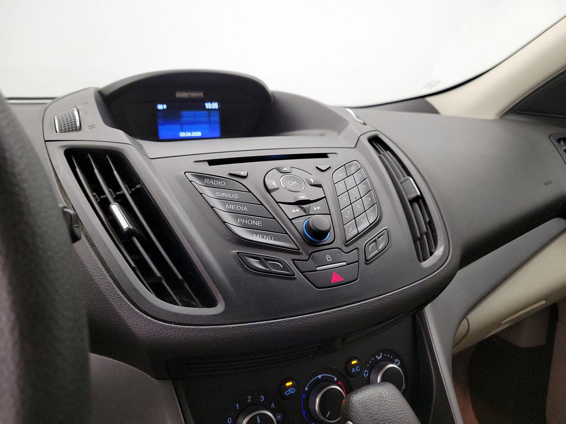 Thumbnail: 2014 Ford Escape - 15