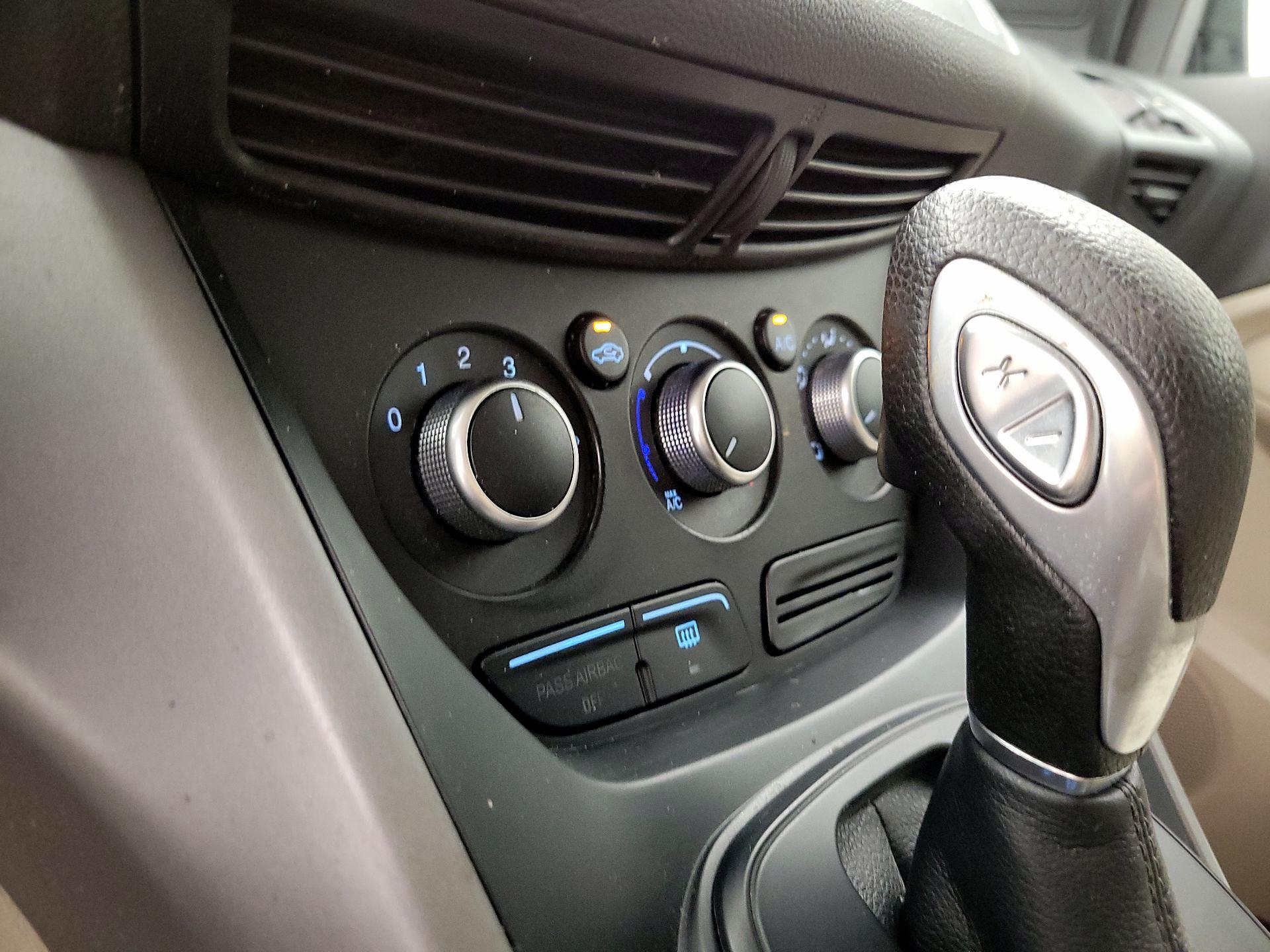 Thumbnail: 2014 Ford Escape - 16