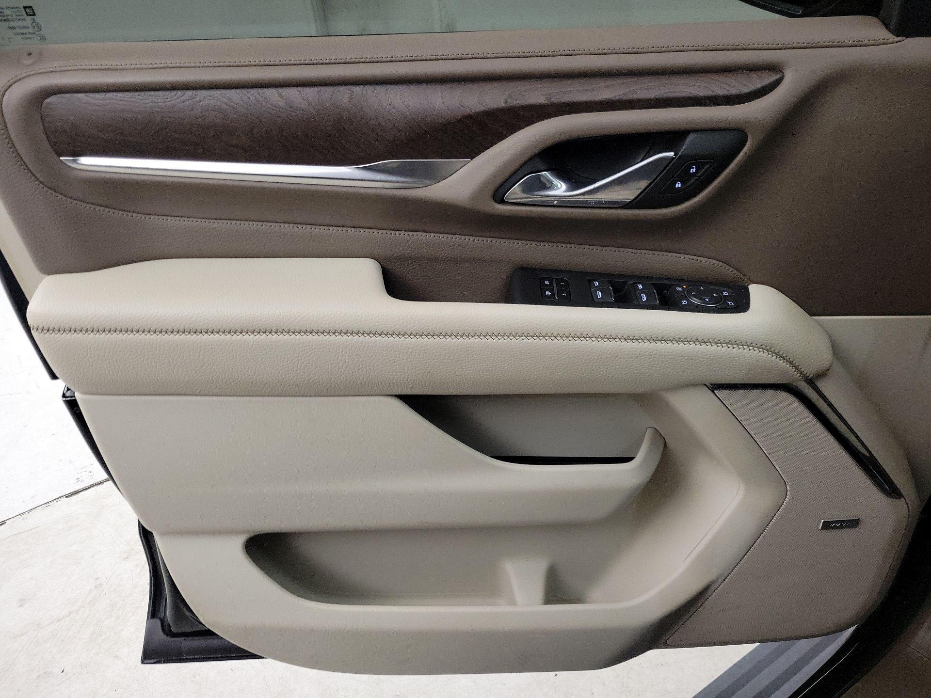 Thumbnail: 2021 GMC Yukon XL - 12