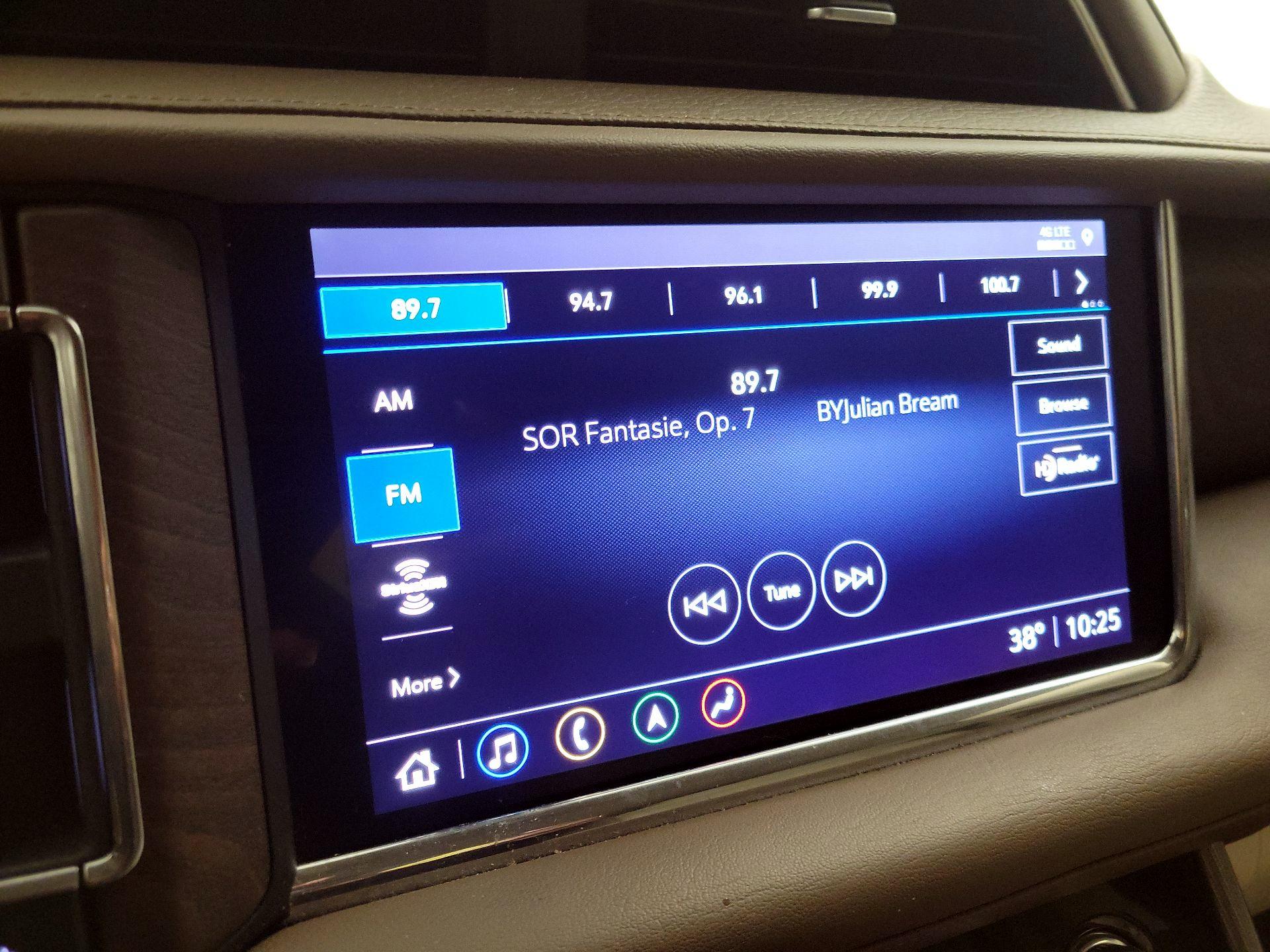 Thumbnail: 2021 GMC Yukon XL - 16