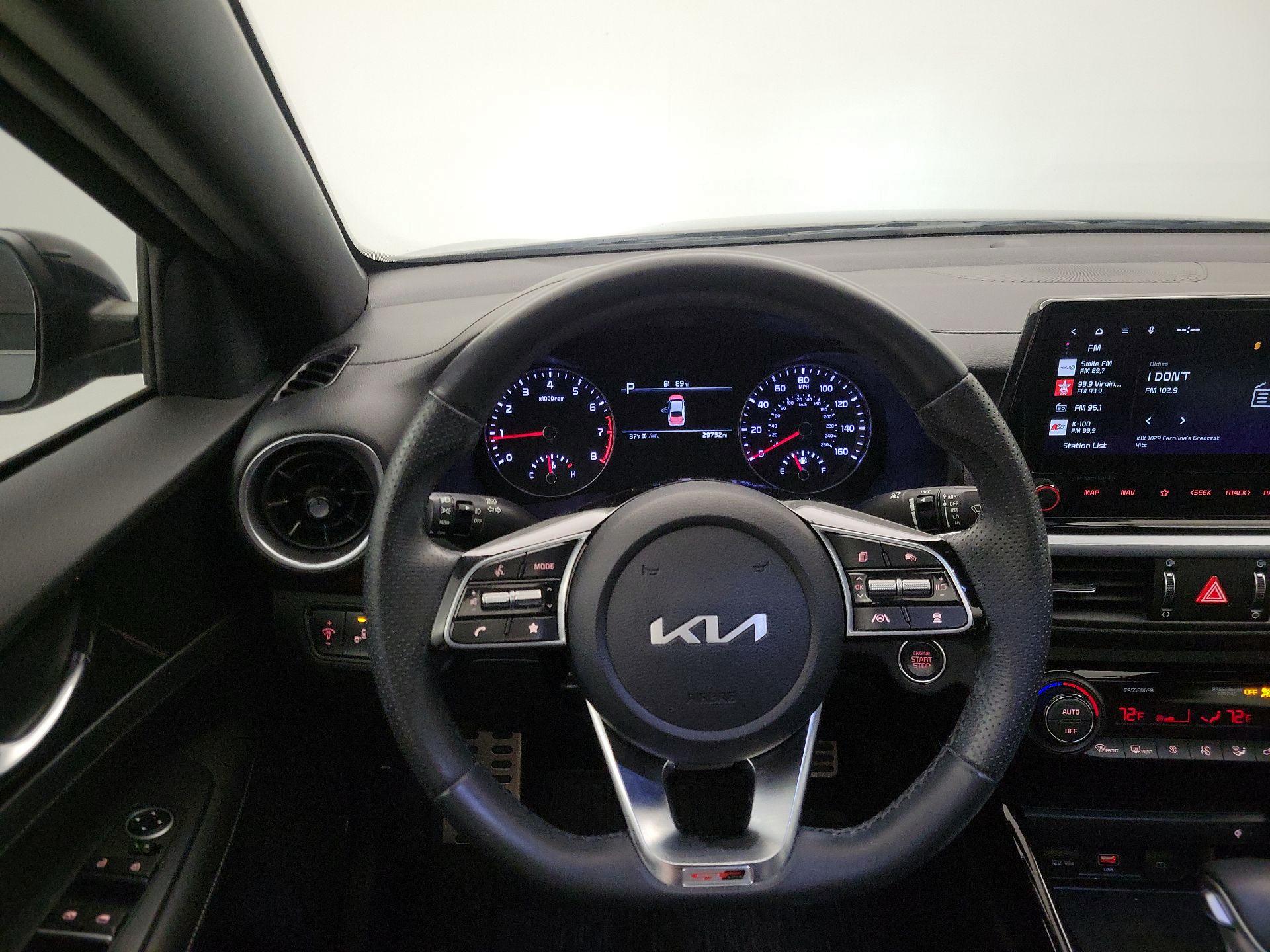 Thumbnail: 2023 Kia Forte - 10