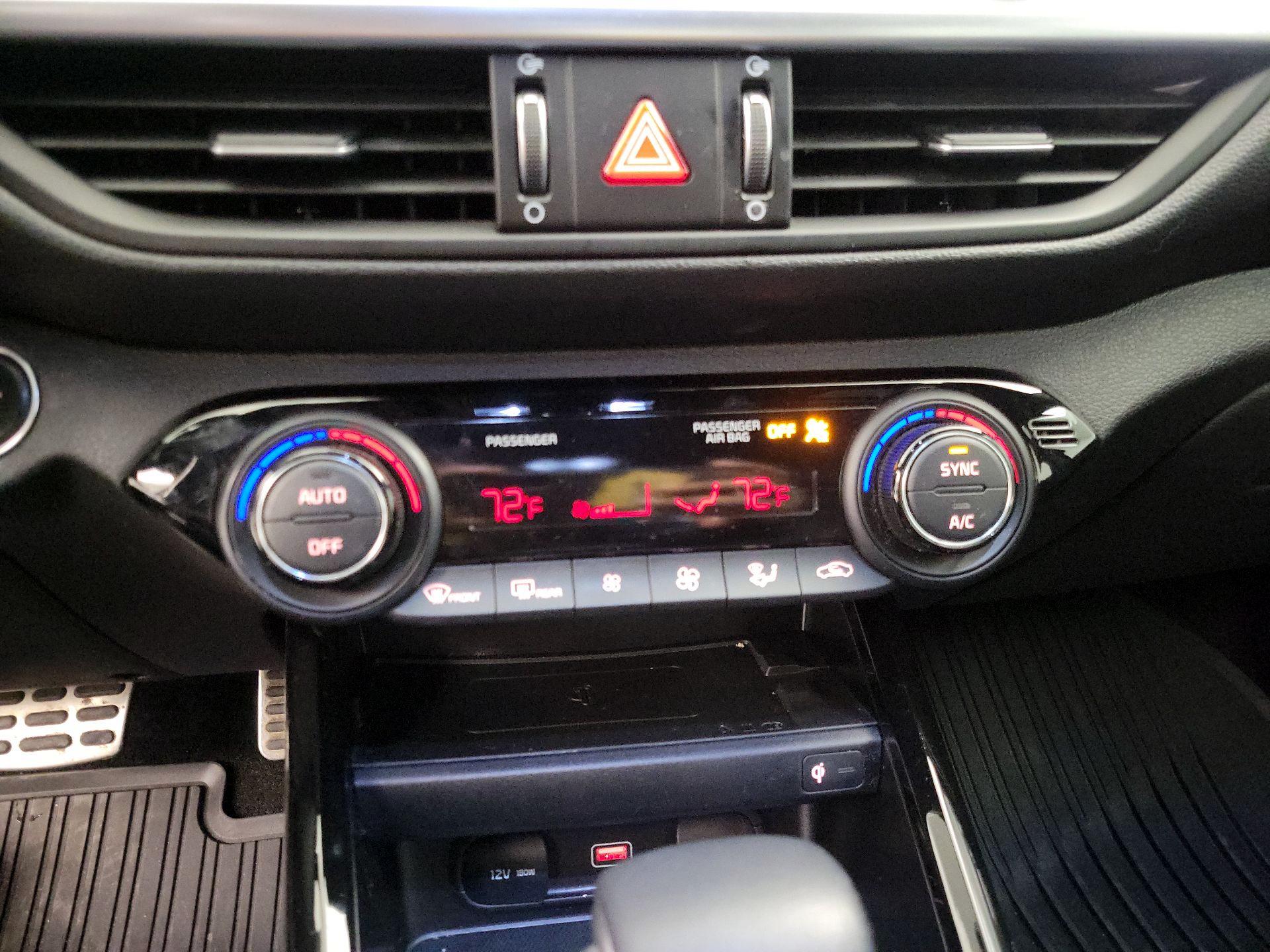 Thumbnail: 2023 Kia Forte - 16