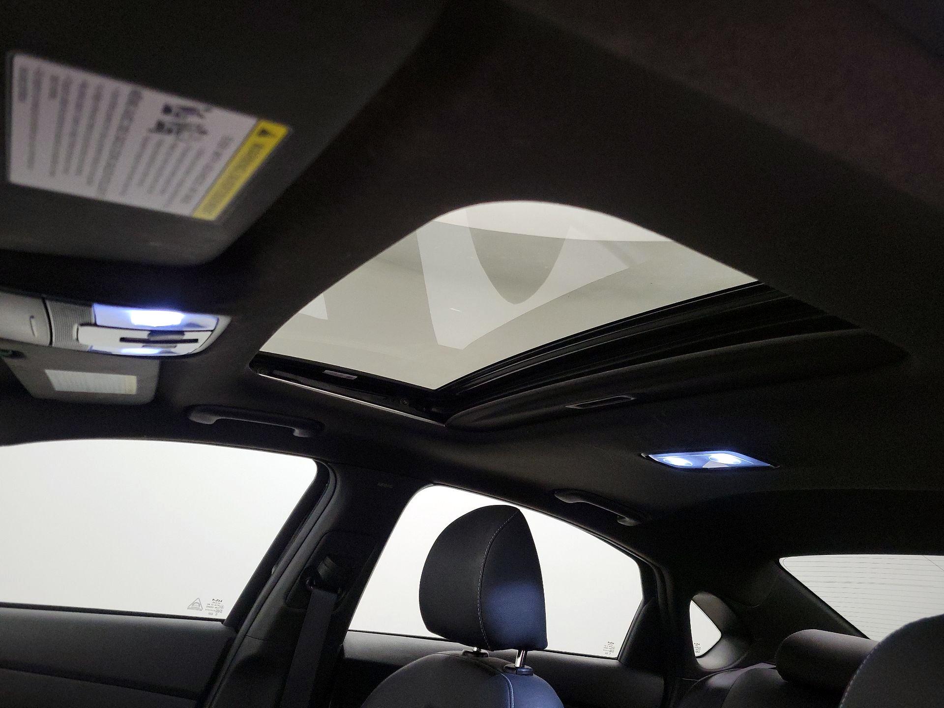 Thumbnail: 2023 Kia Forte - 18