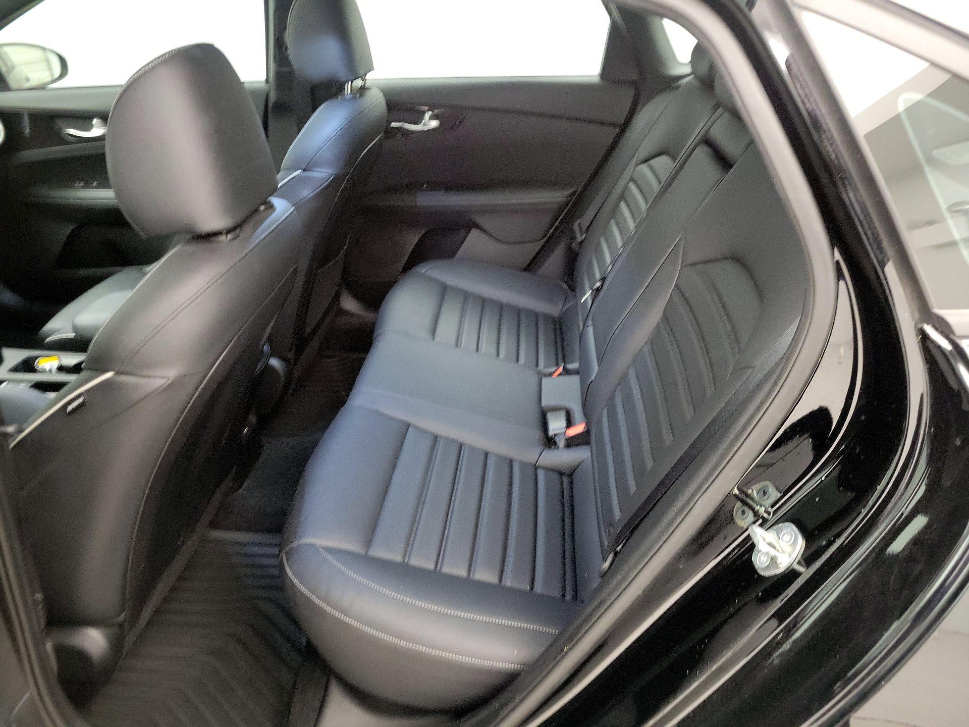 Thumbnail: 2023 Kia Forte - 19