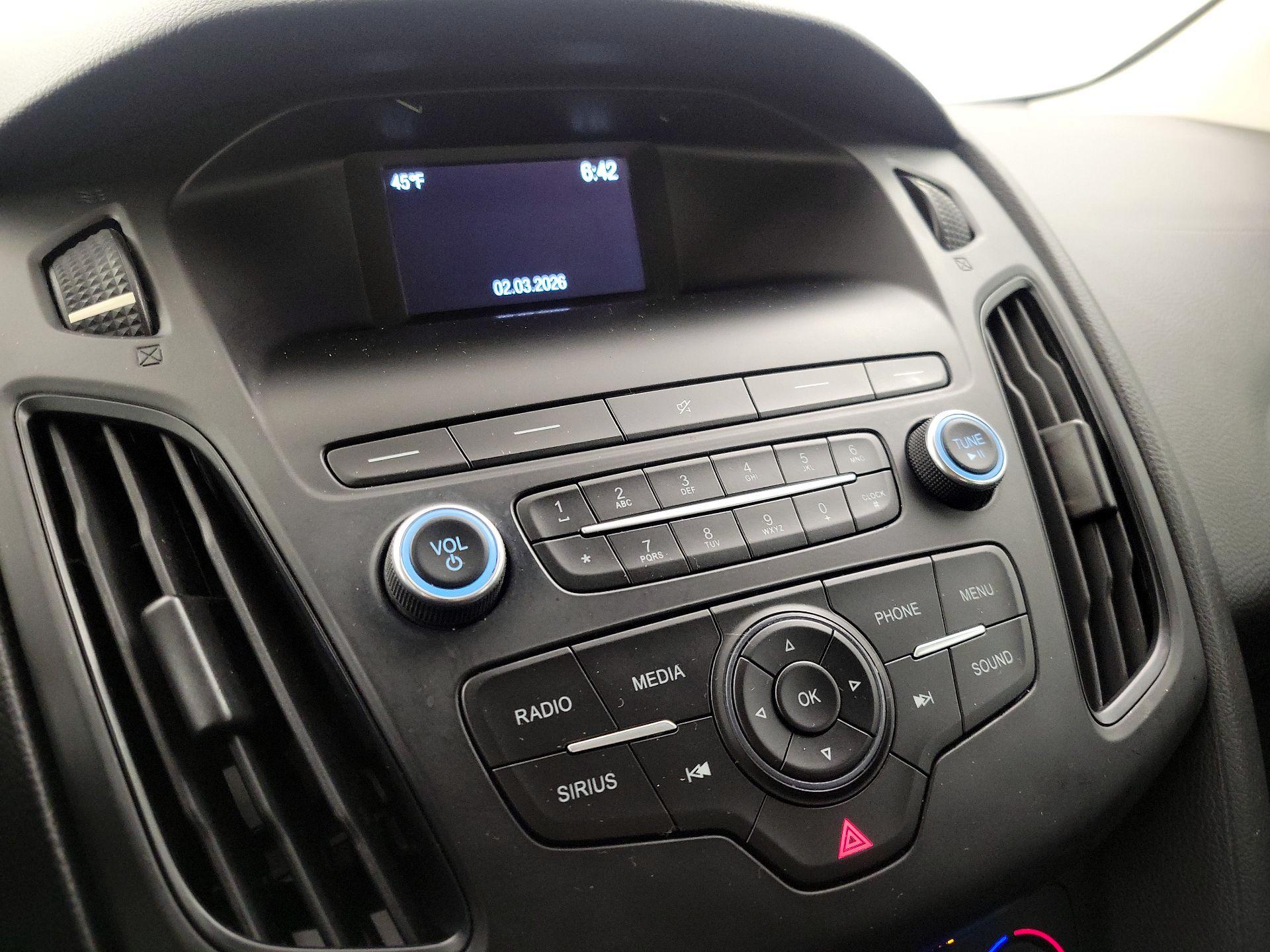 Thumbnail: 2018 Ford Focus - 15