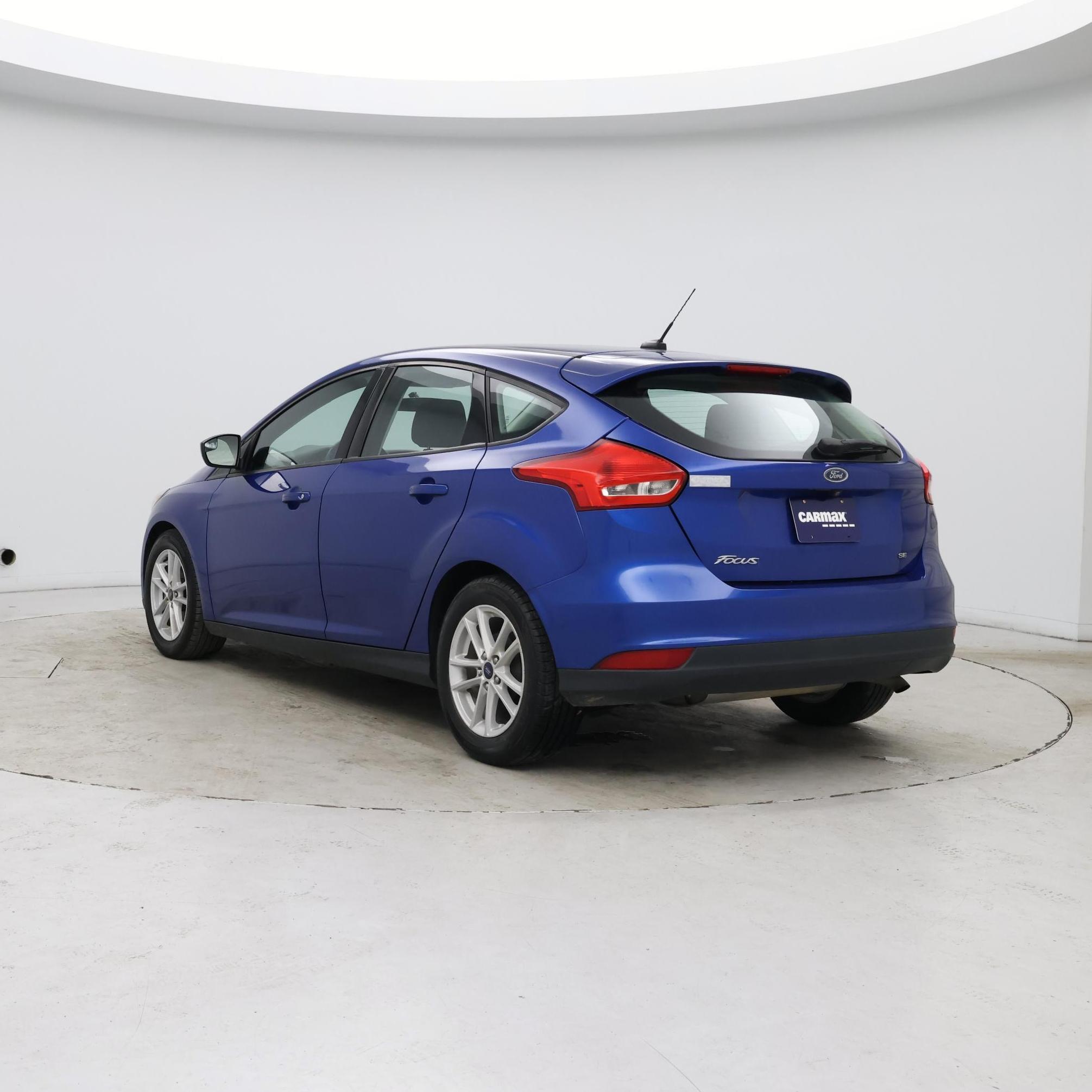 Thumbnail: 2018 Ford Focus - 2