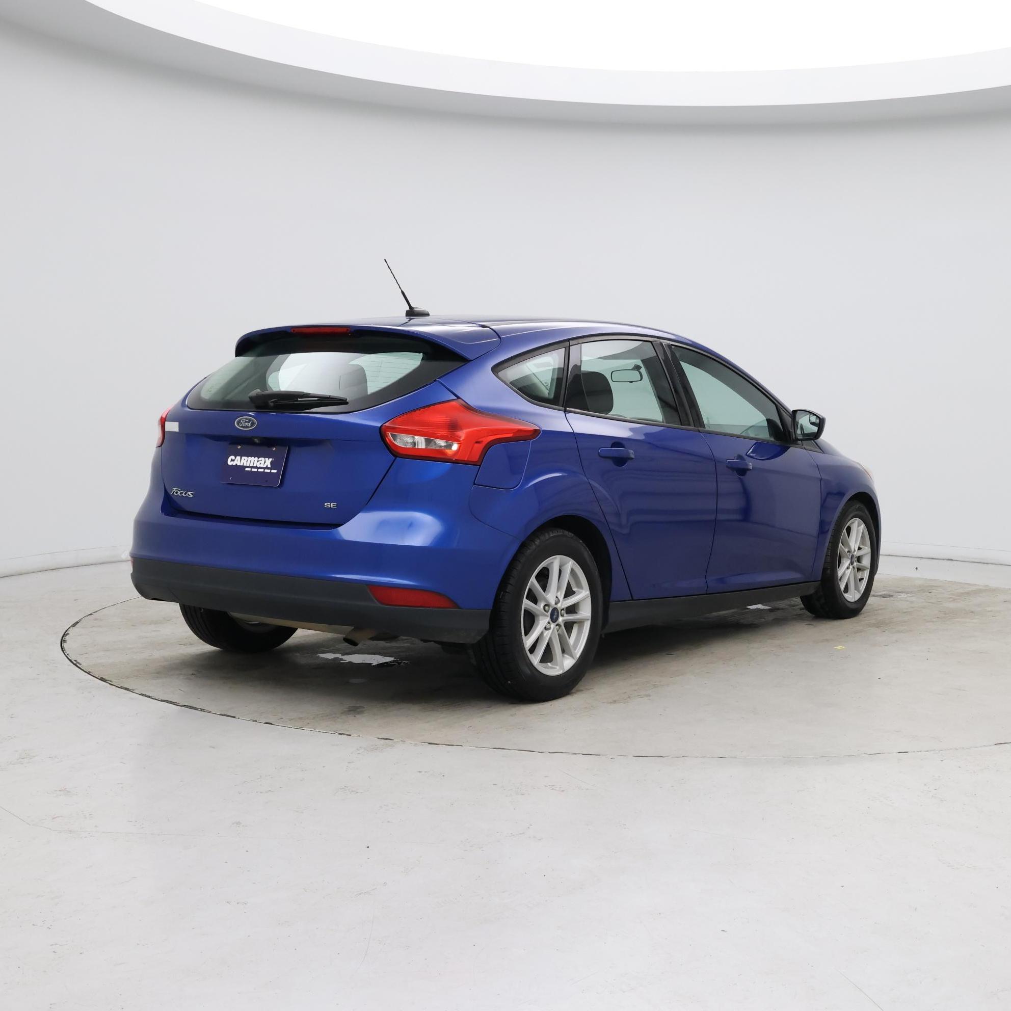 Thumbnail: 2018 Ford Focus - 8