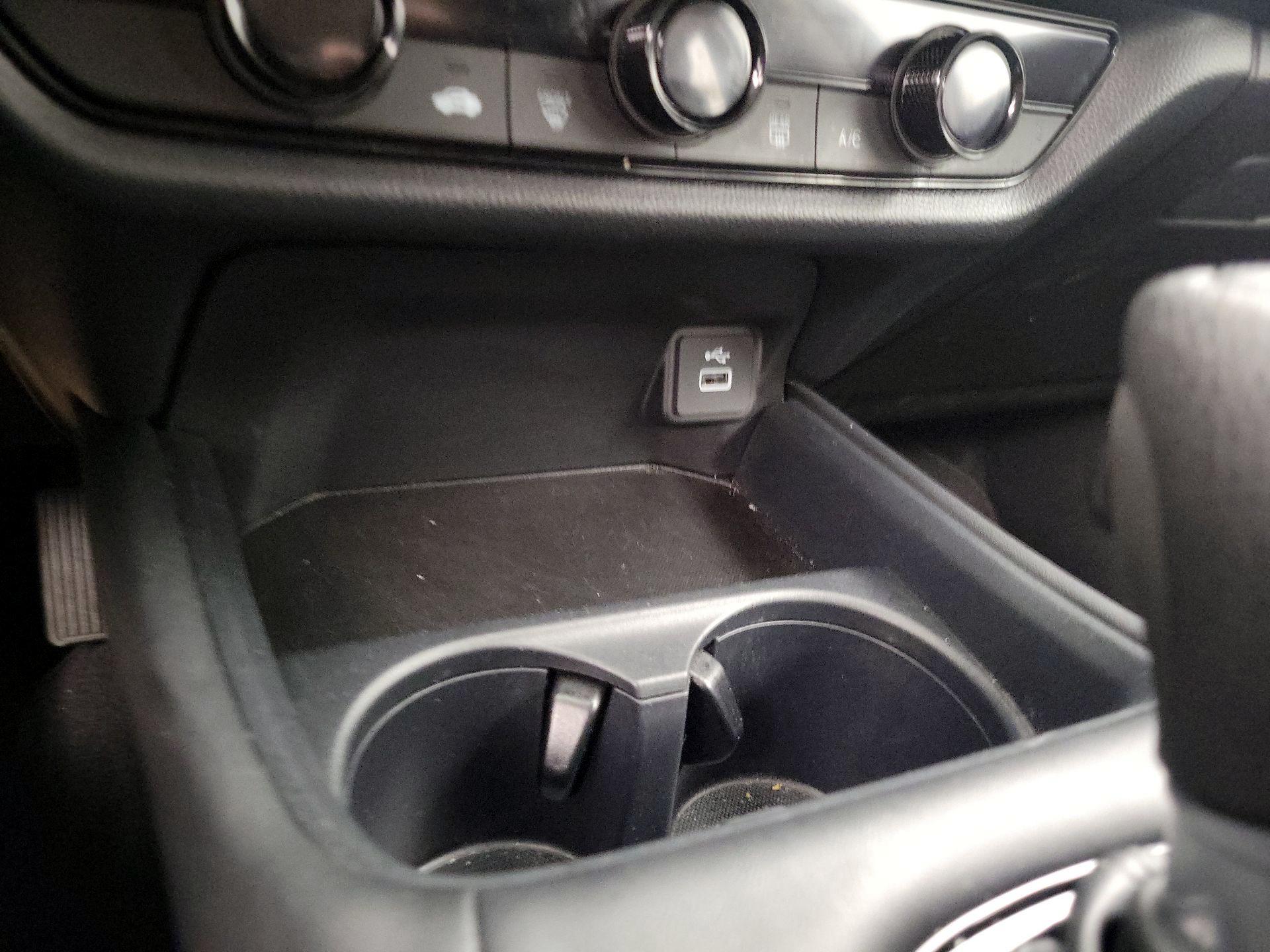 Thumbnail: 2025 Honda HR-V - 18