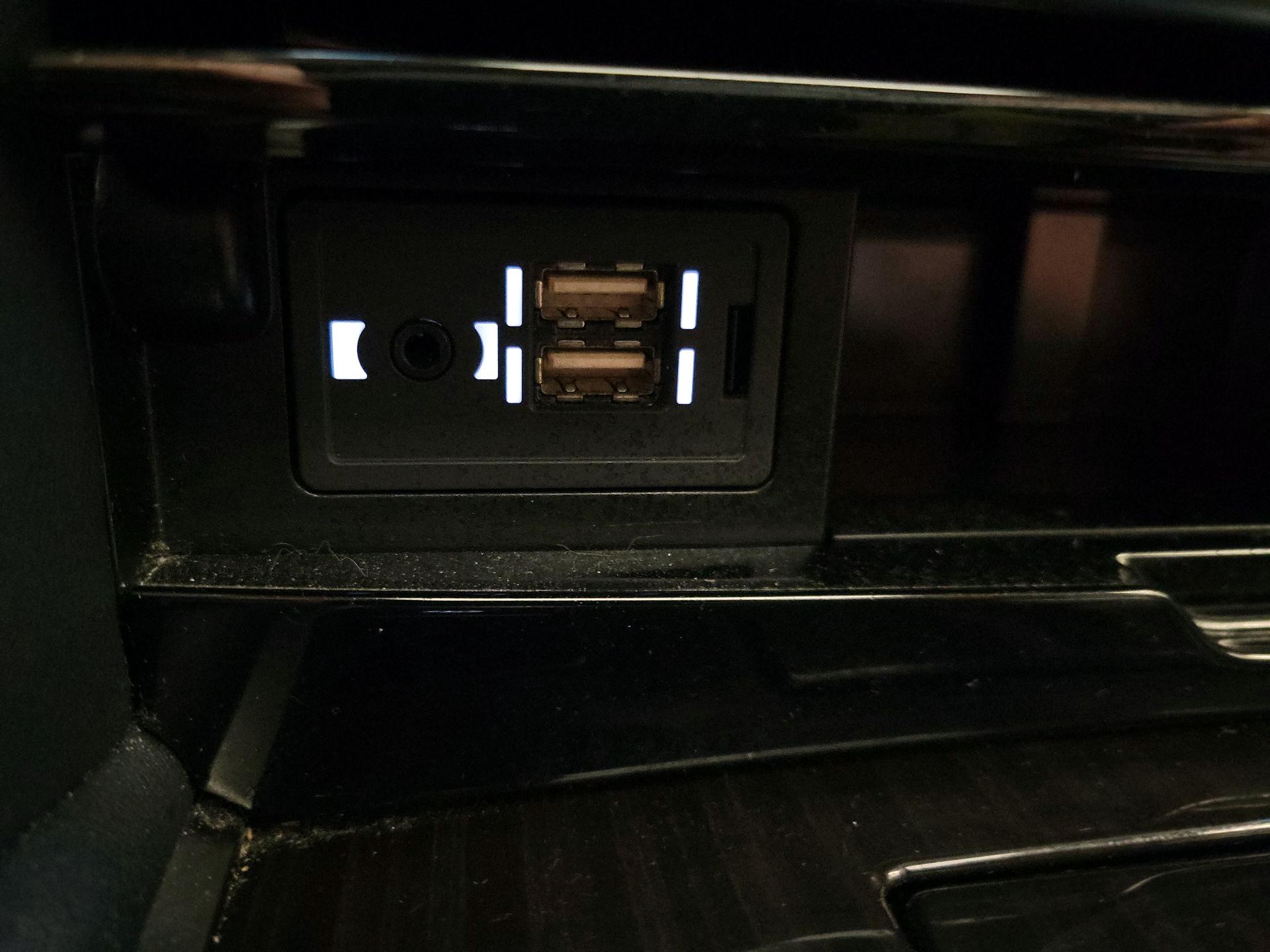 Thumbnail: 2017 Lexus LX - 18