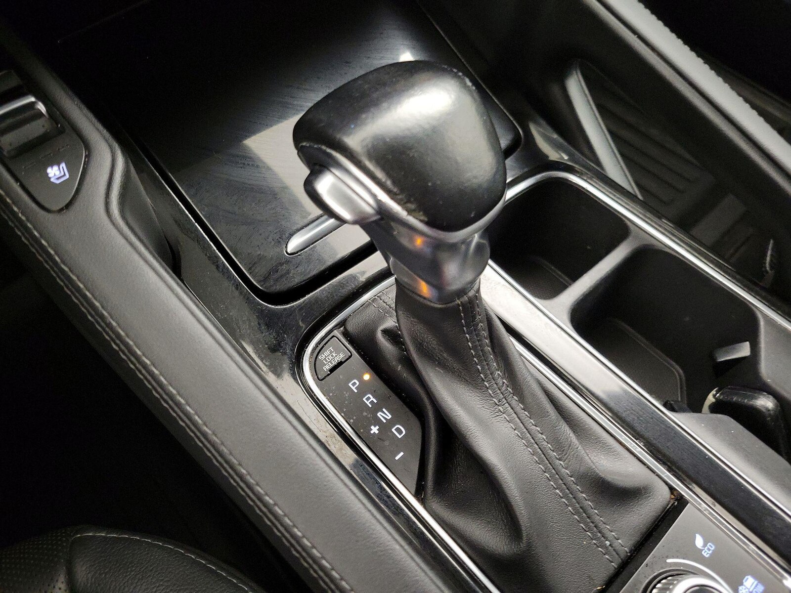 2020 Kia Telluride EX - Photo 19