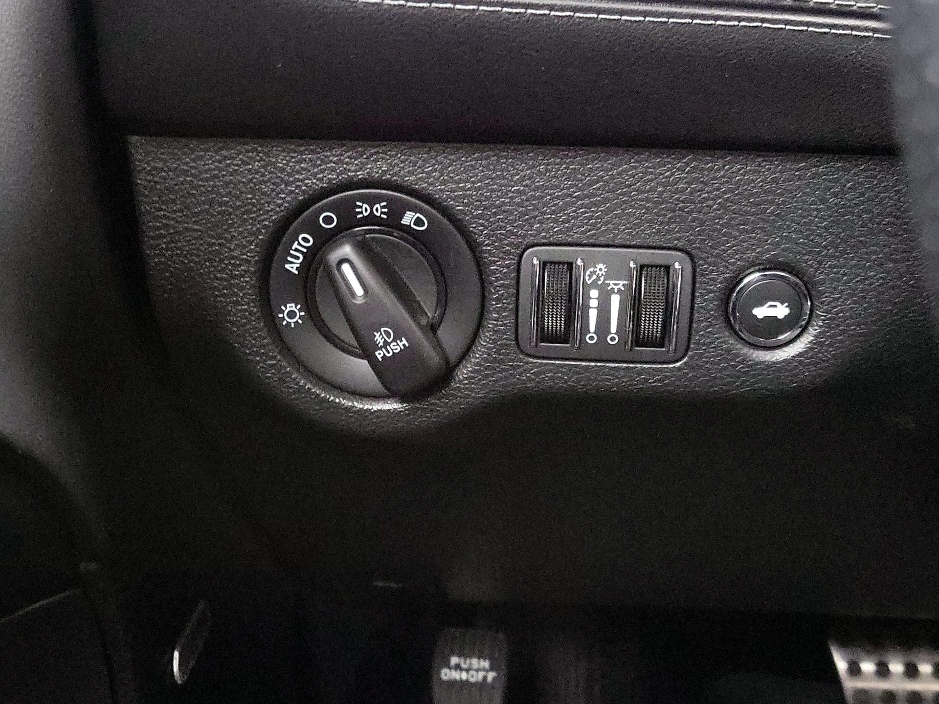 Thumbnail: 2020 Dodge Challenger - 13