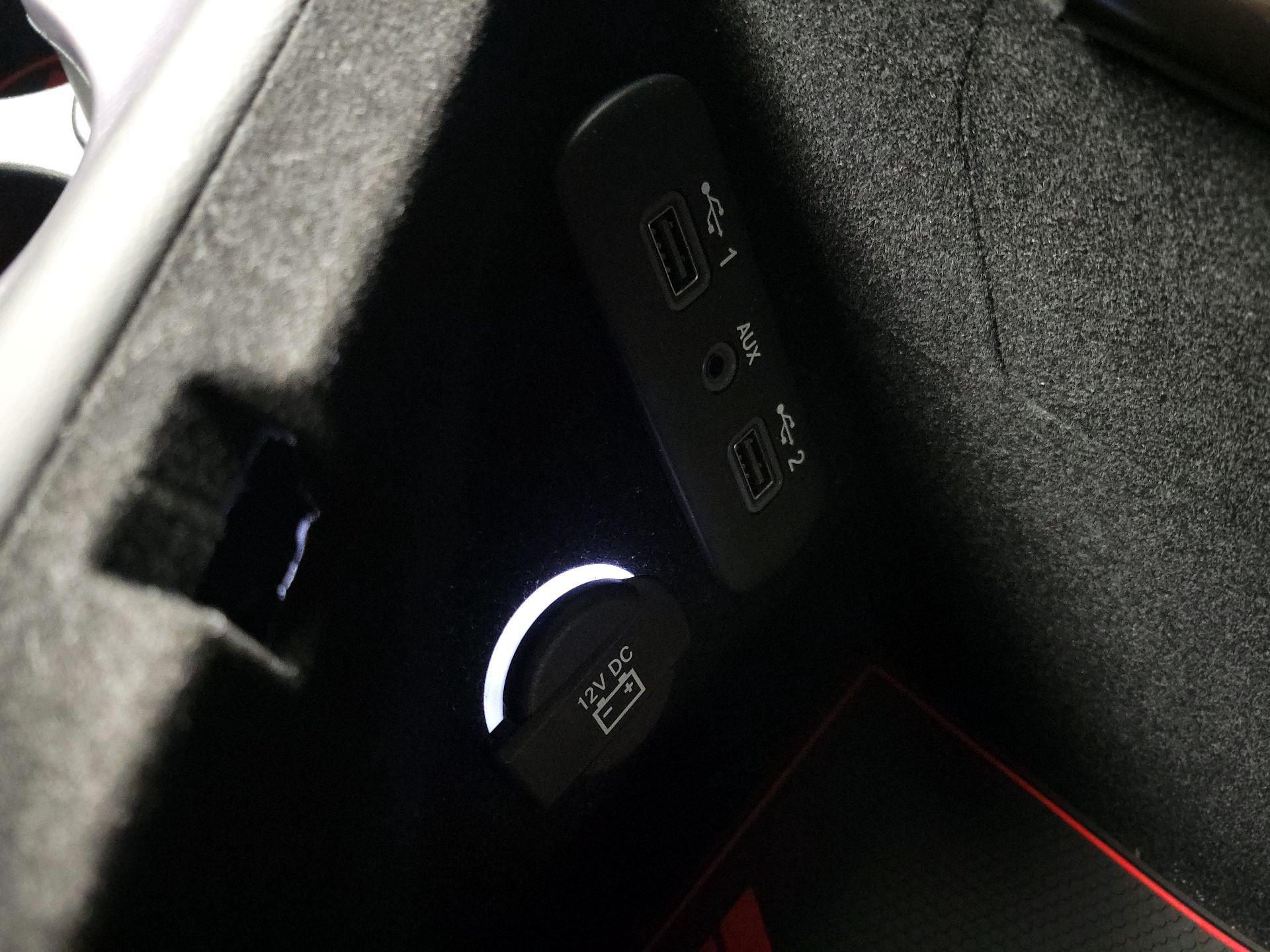 Thumbnail: 2020 Dodge Challenger - 18